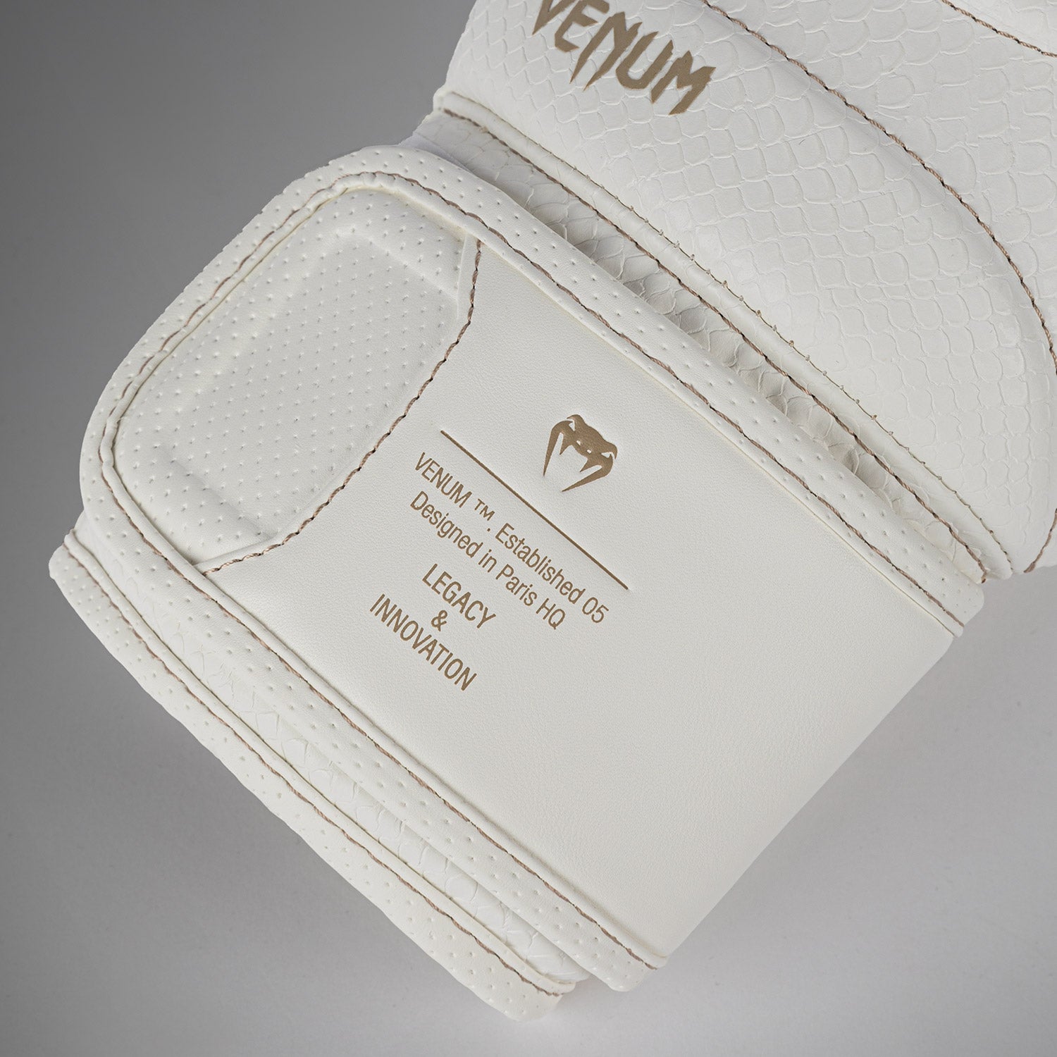 venum-impact-evo-scales-boxhandschuhe-elfenbein image 7