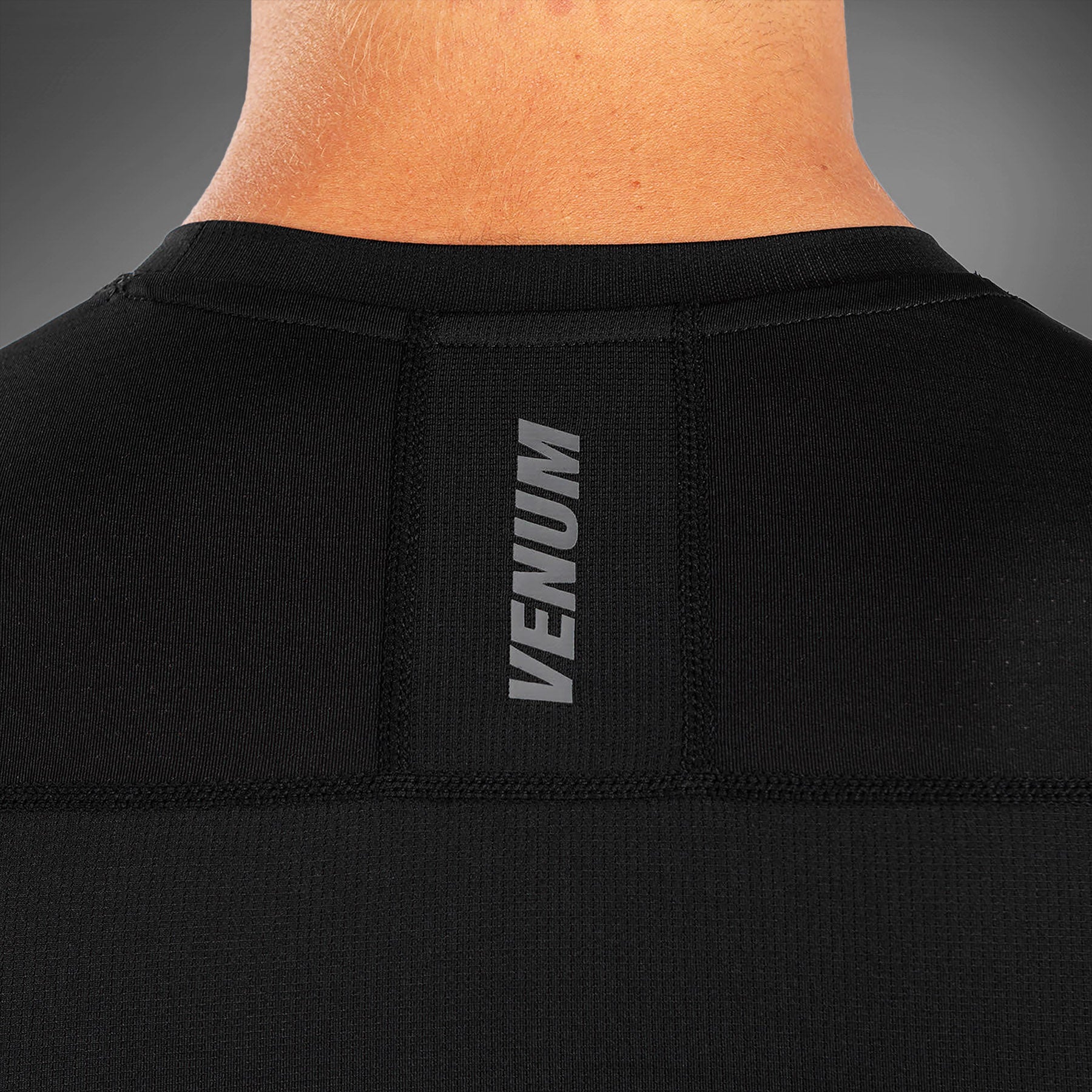 venum-g-fit-air-rashguard-kurzarm-schwarz-herren-kompressionsshirt image 6