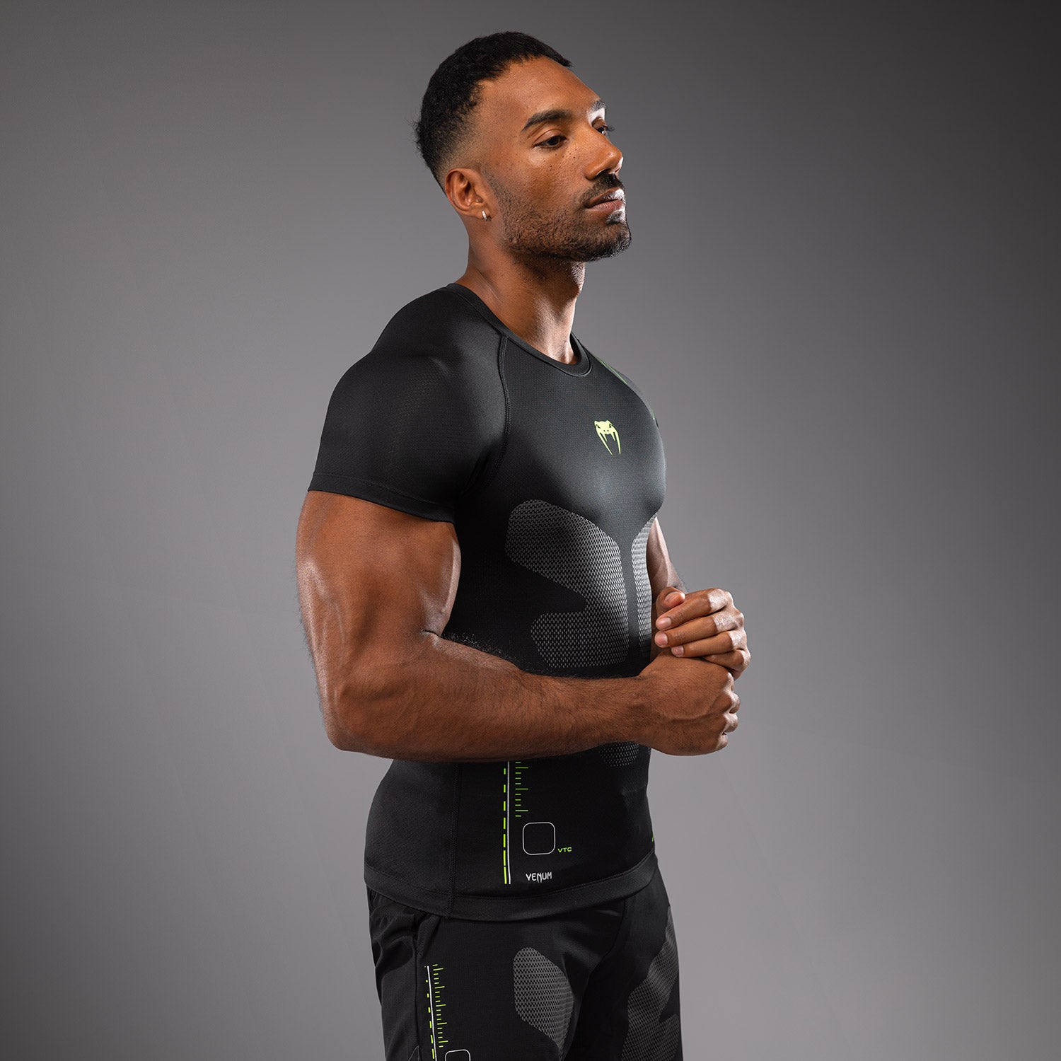 venum-training-camp-4-0-rashguard-kurzarm-herren-schwarz-neongr-n image 4