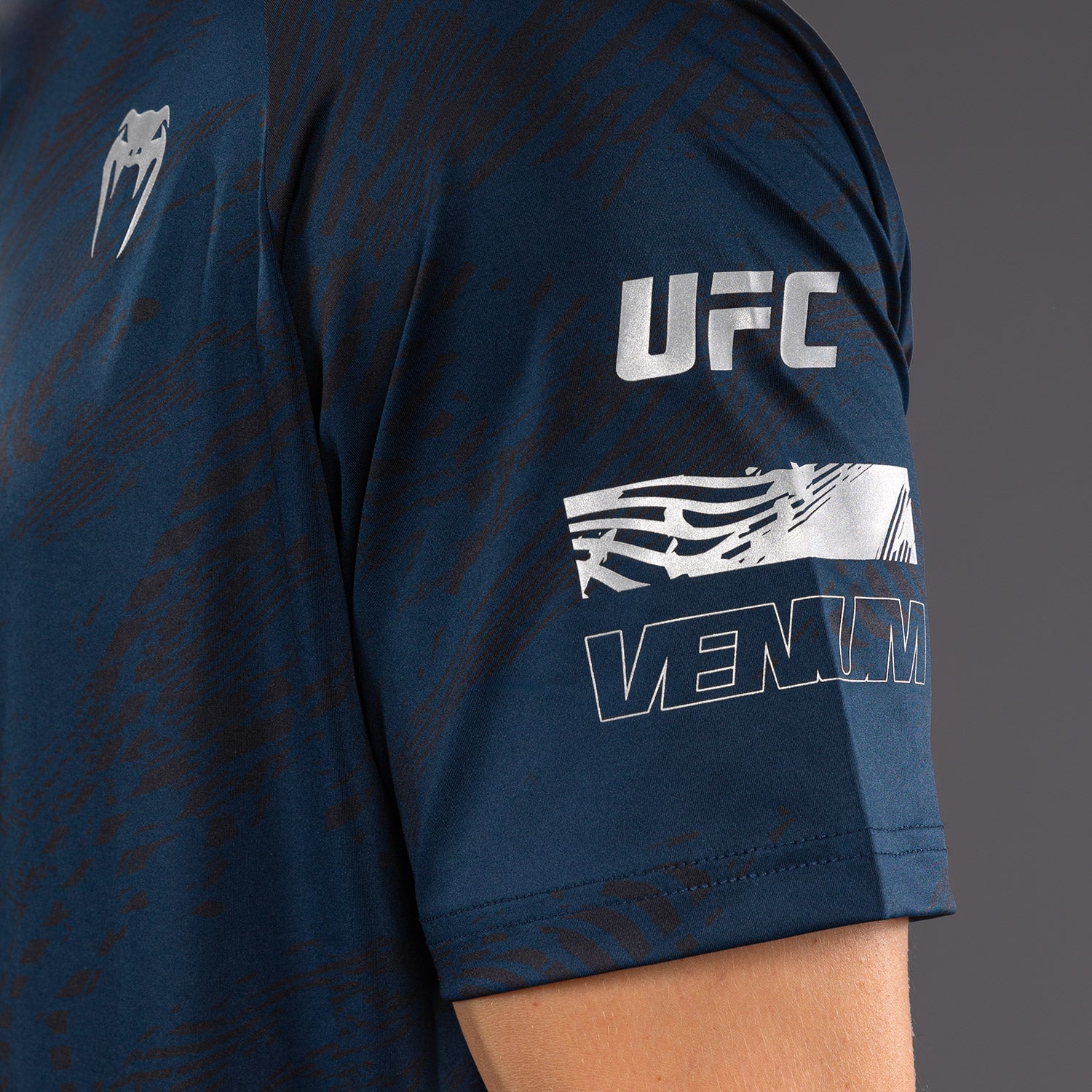 ufc-fusion-by-venum-fight-week-dry-tech-t-shirt-ozeanisches-blau image 4