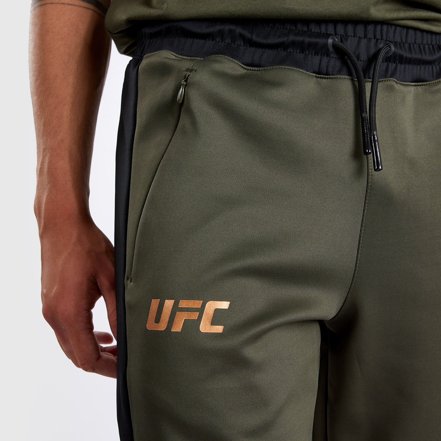 ufc-adrenaline-by-venum-fight-week-herren-performance-jogginghose-khaki-bronze image 4