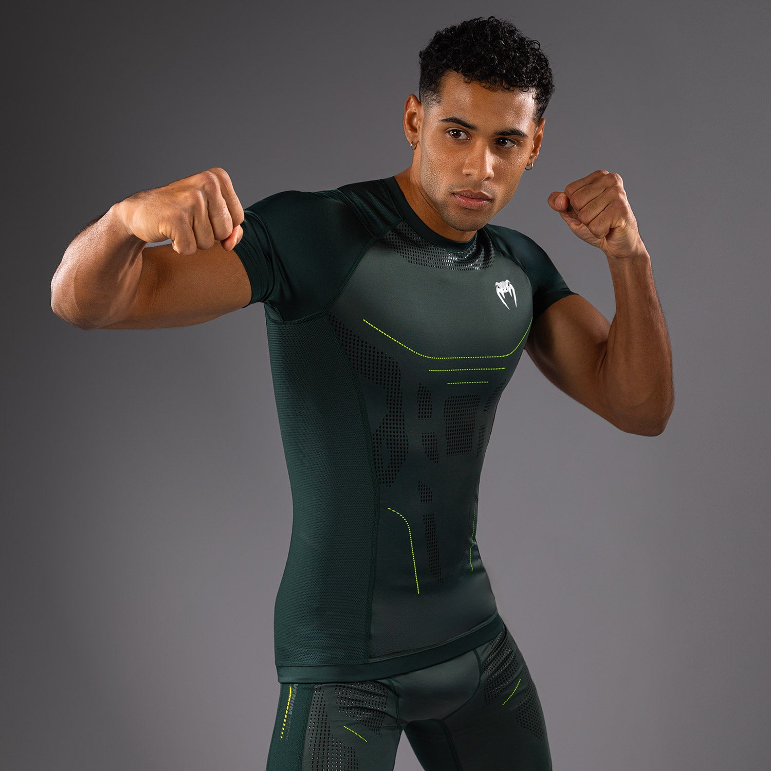 venum-technical-3-0-kurzarm-rashguard-herren-waldgr-n image 2