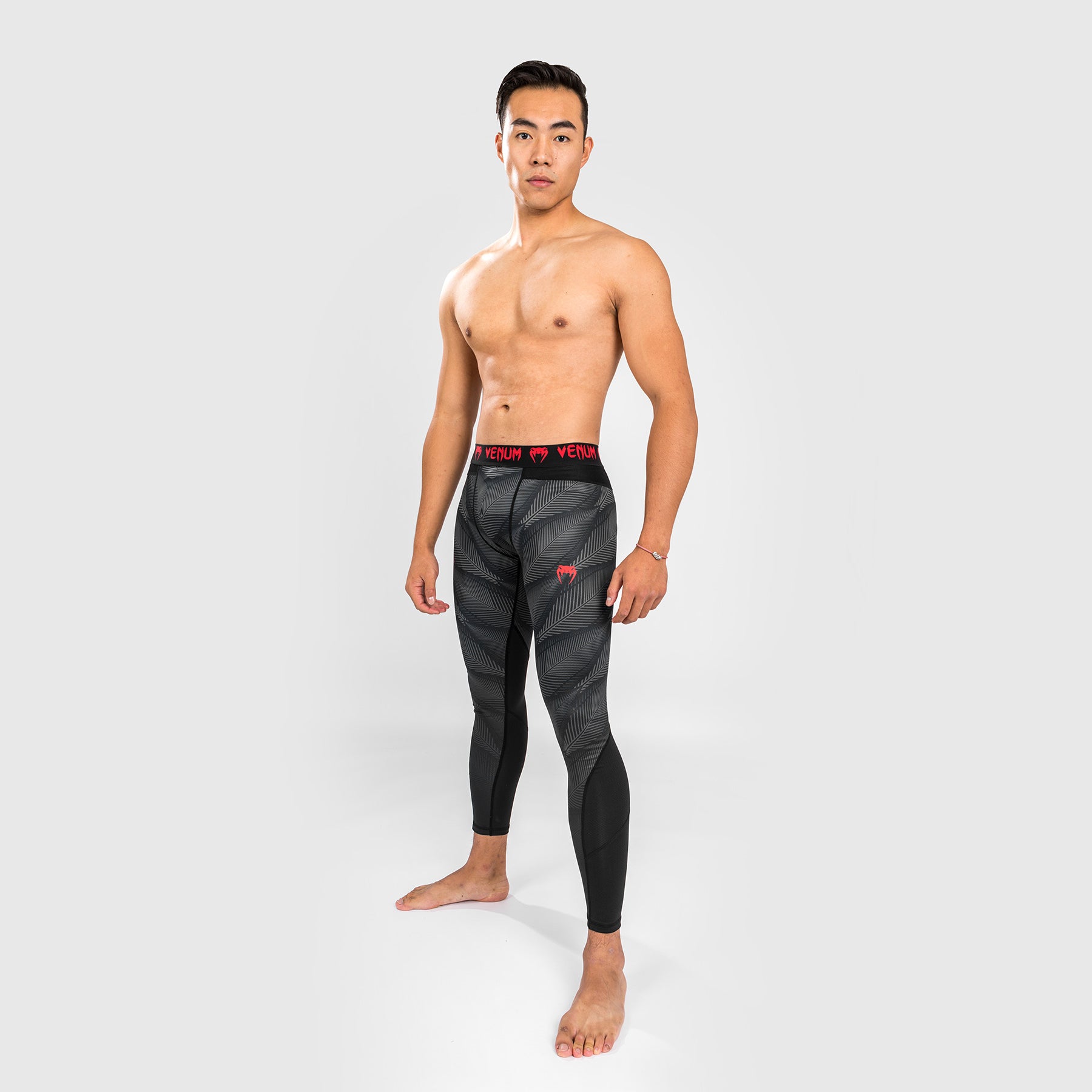 venum-phantom-kompressionshose-schwarz-rot-herren image 7