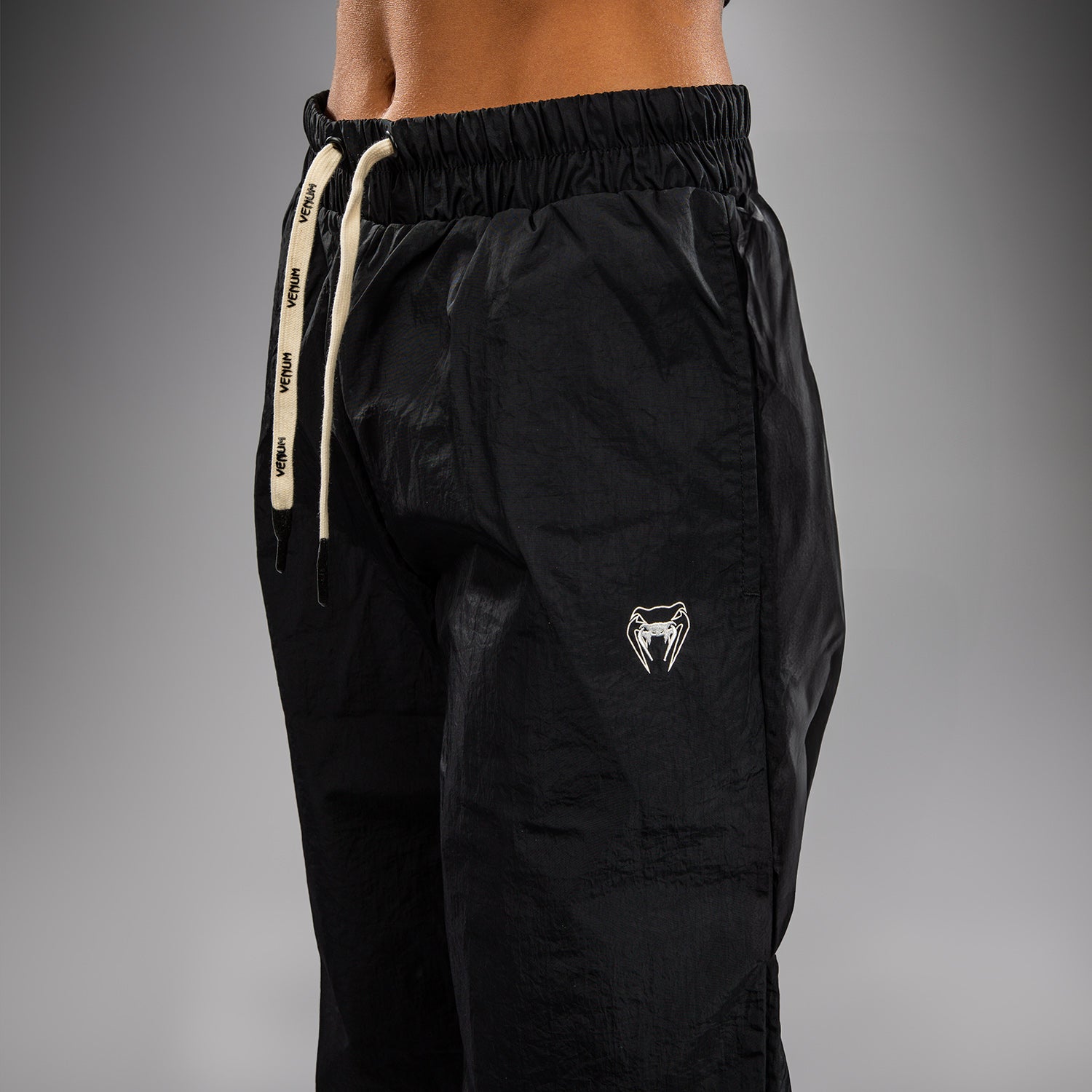 venum-vectra-damen-jogginghose-schwarz-wei image 5