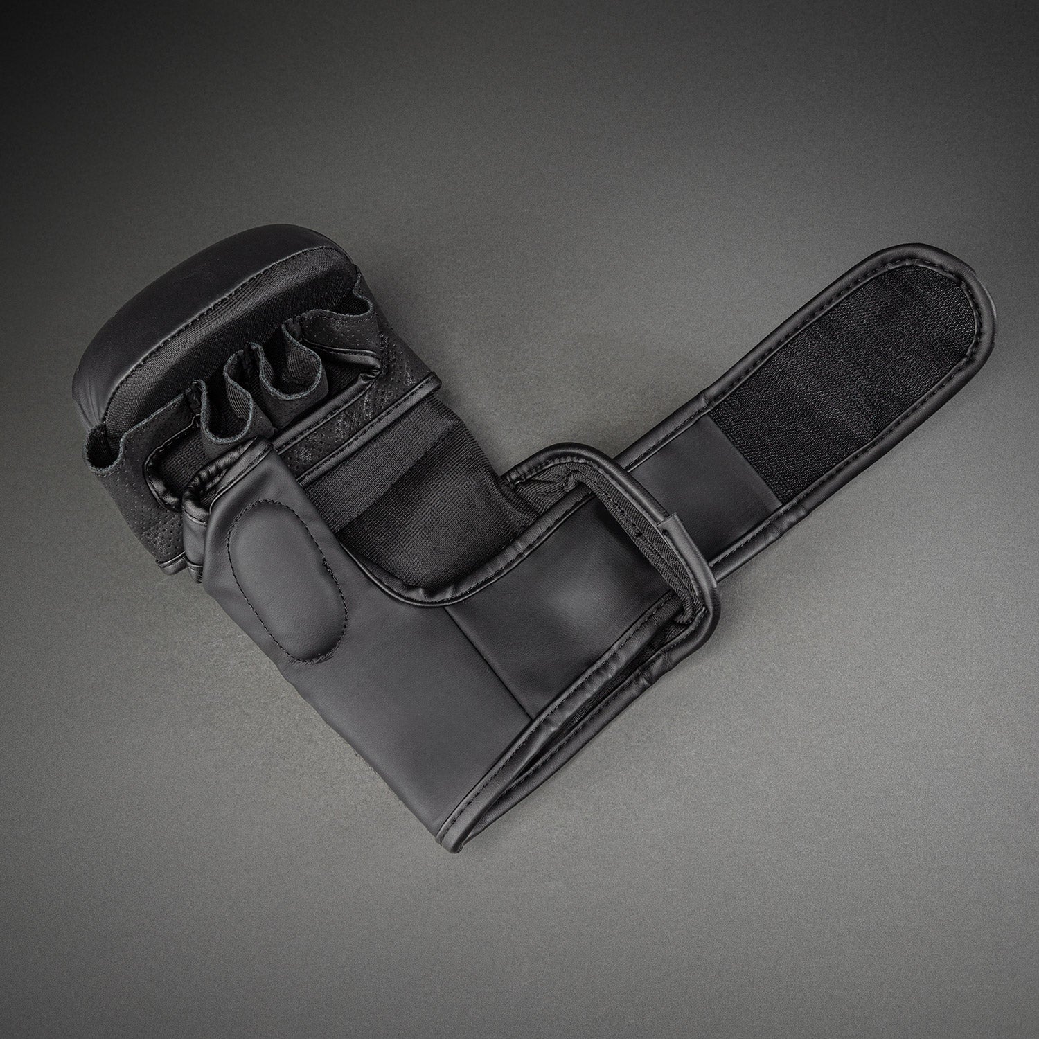 venum-midnight-fury-sparring-handschuhe-schwarz-grau-silber image 4