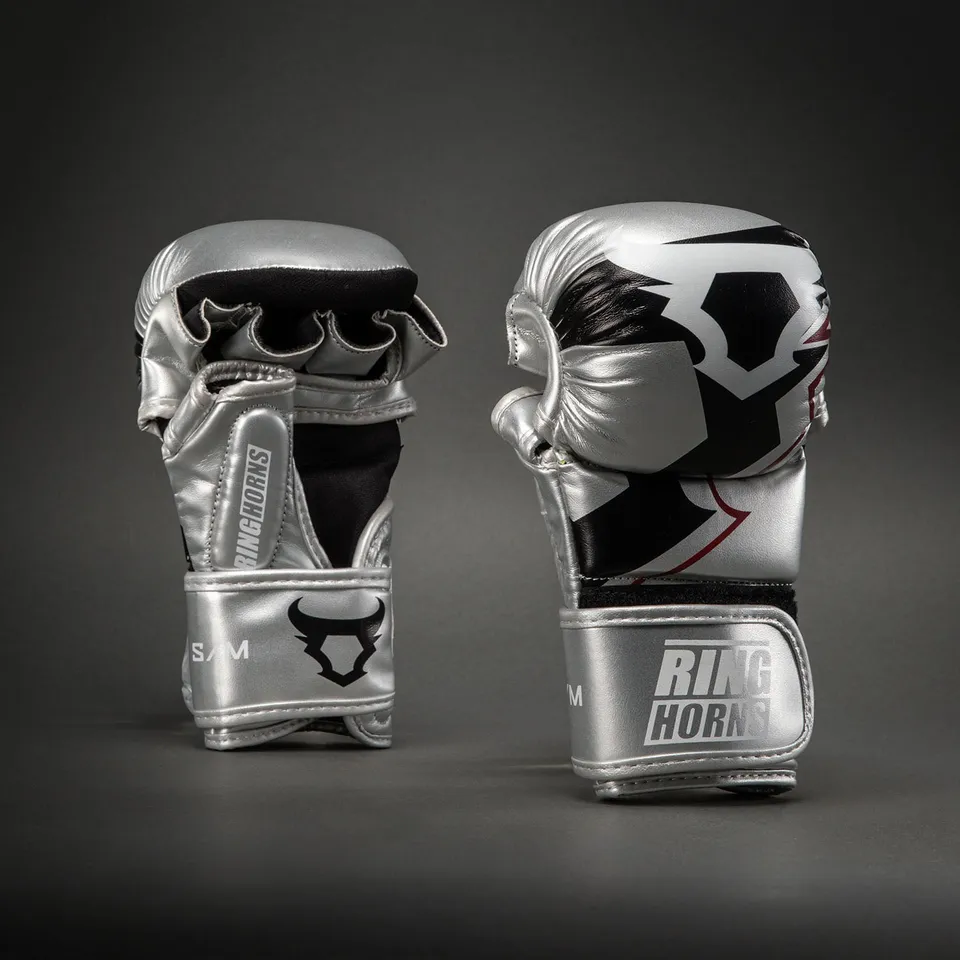 ringhorns-charger-by-venum-mma-sparringhandschuhe-silber-schwarz image 1