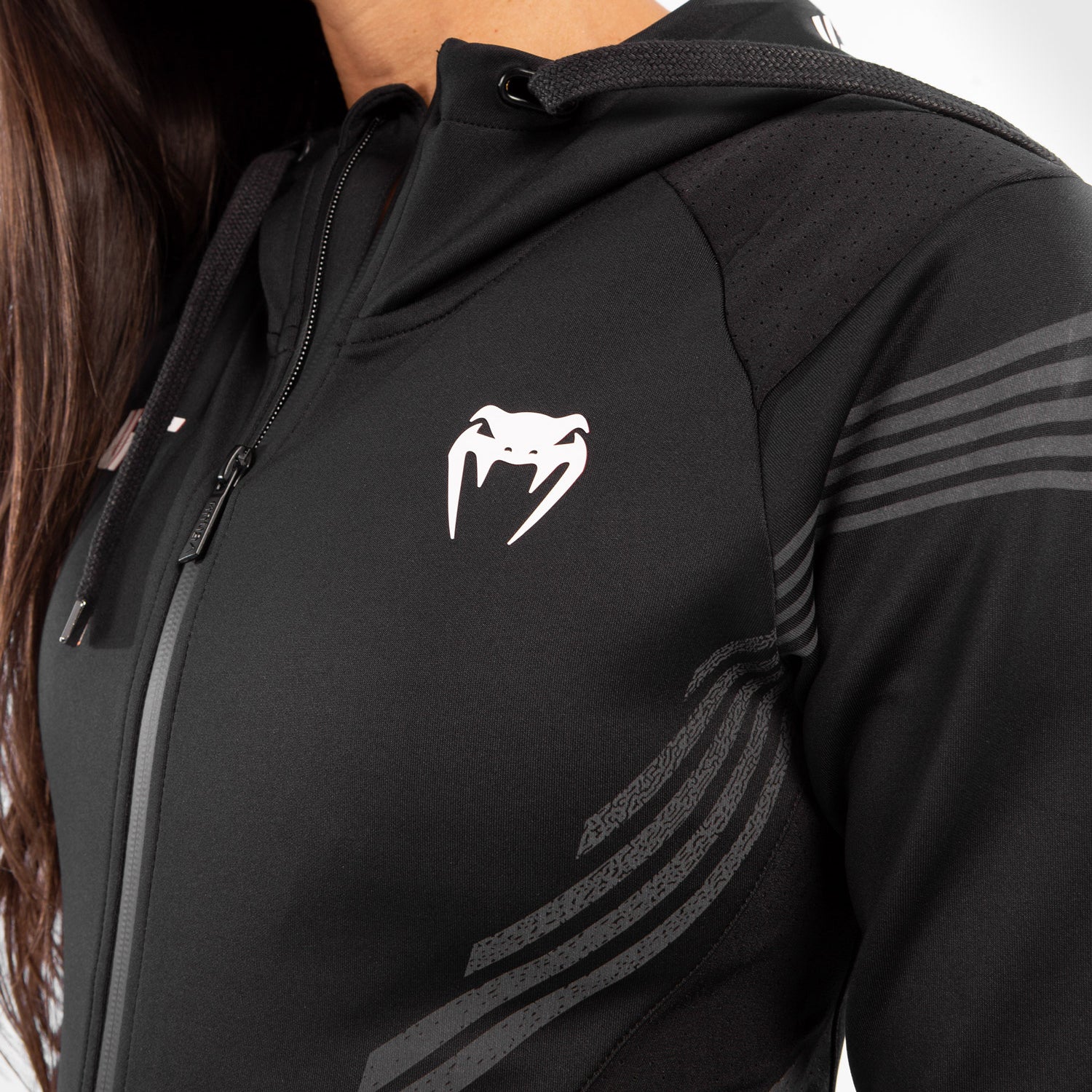 ufc-venum-authentic-fight-night-damen-walkout-hoodie-personalisiert-schwarz image 5