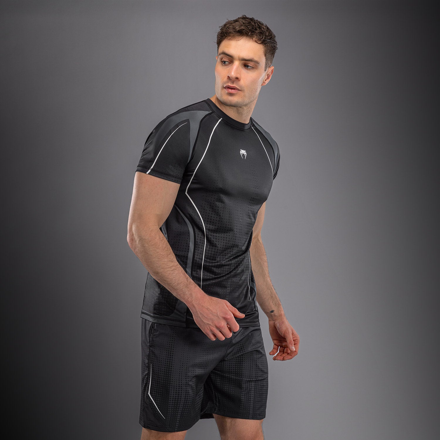 venum-stealth-dry-tech-t-shirt-schwarz-wei image 2
