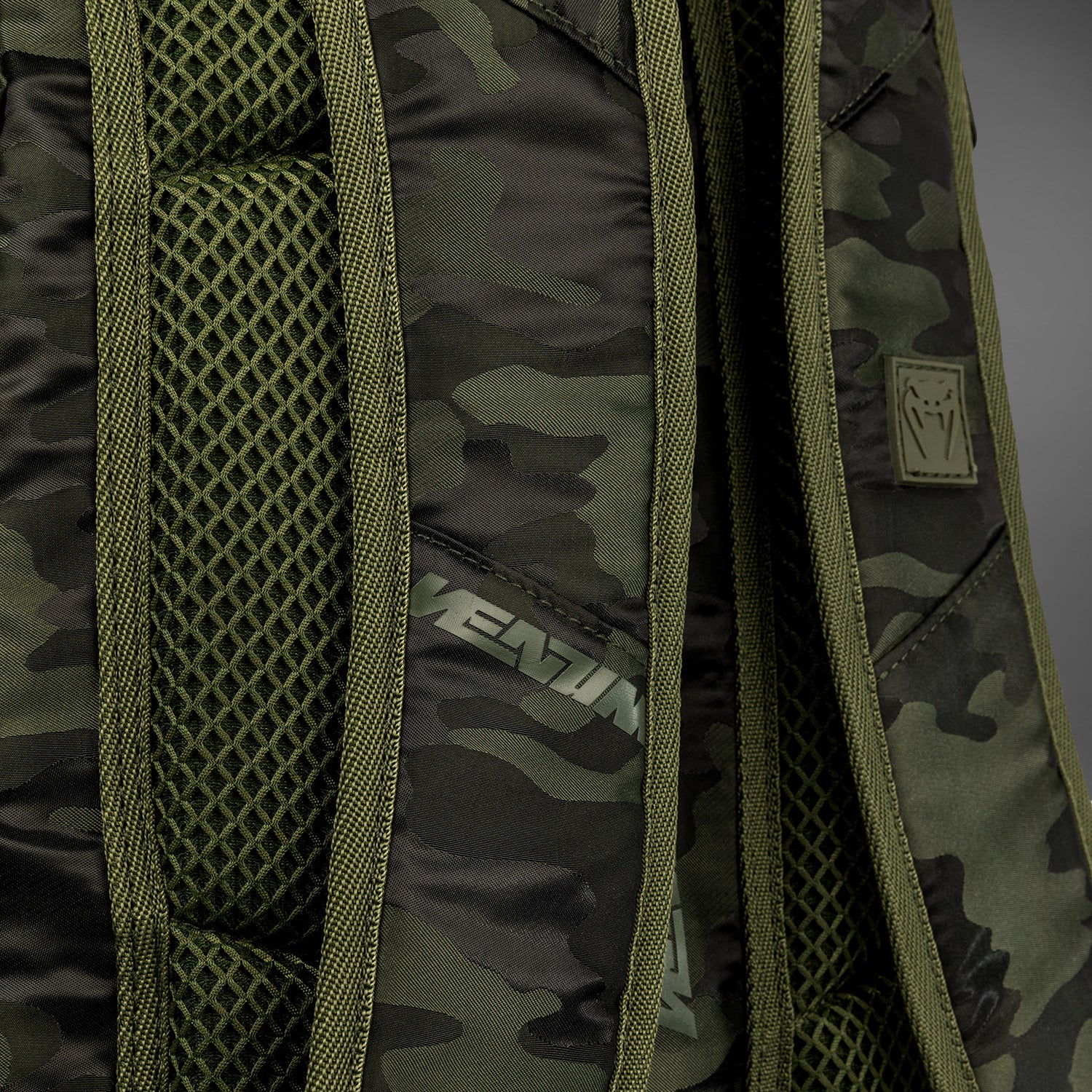 venum-challenger-pro-rucksack-20-25l-khaki-camo image 6