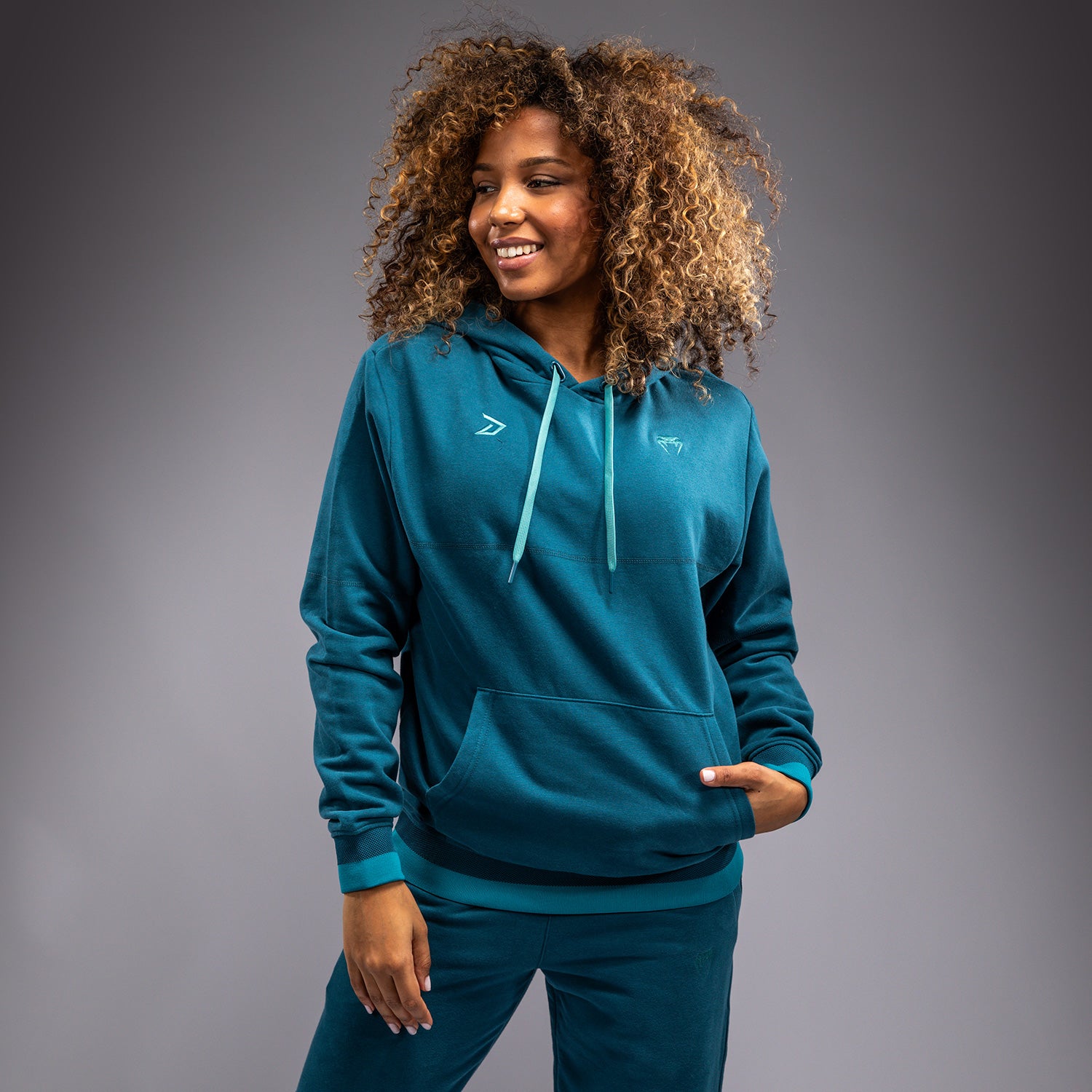 venum-x-demi-kapuzenpullover-damen-azurblau image 1