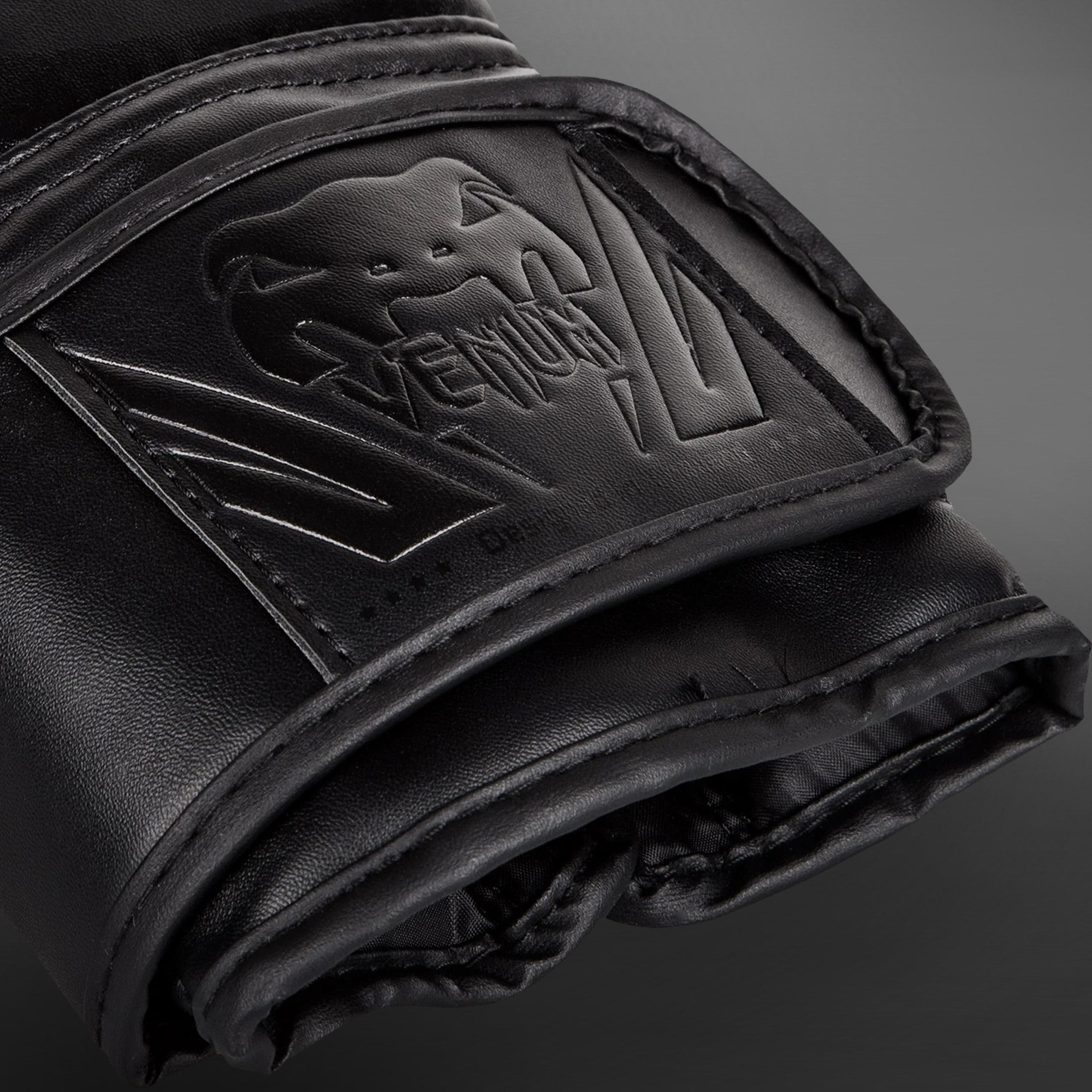 venum-challenger-2-0-boxhandschuhe-schwarz-schwarz image 3