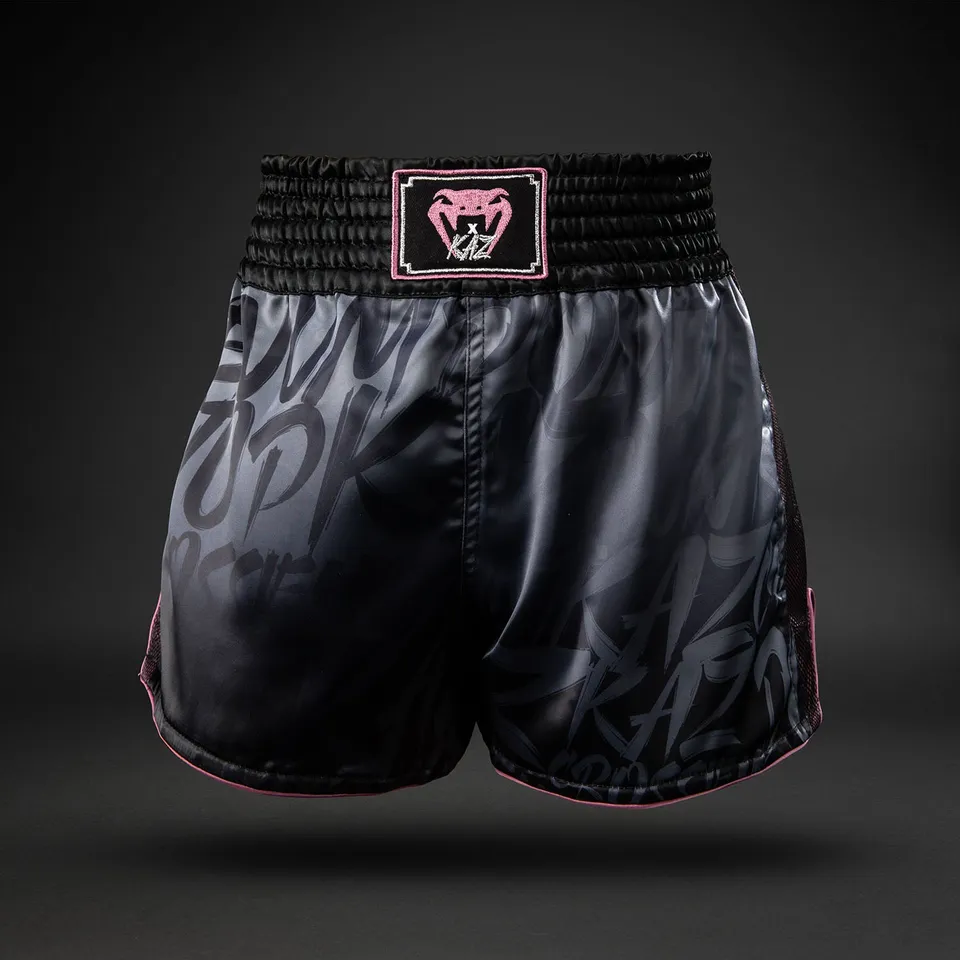 venum-x-kaz-muay-thai-shorts-damen-schwarz image 1