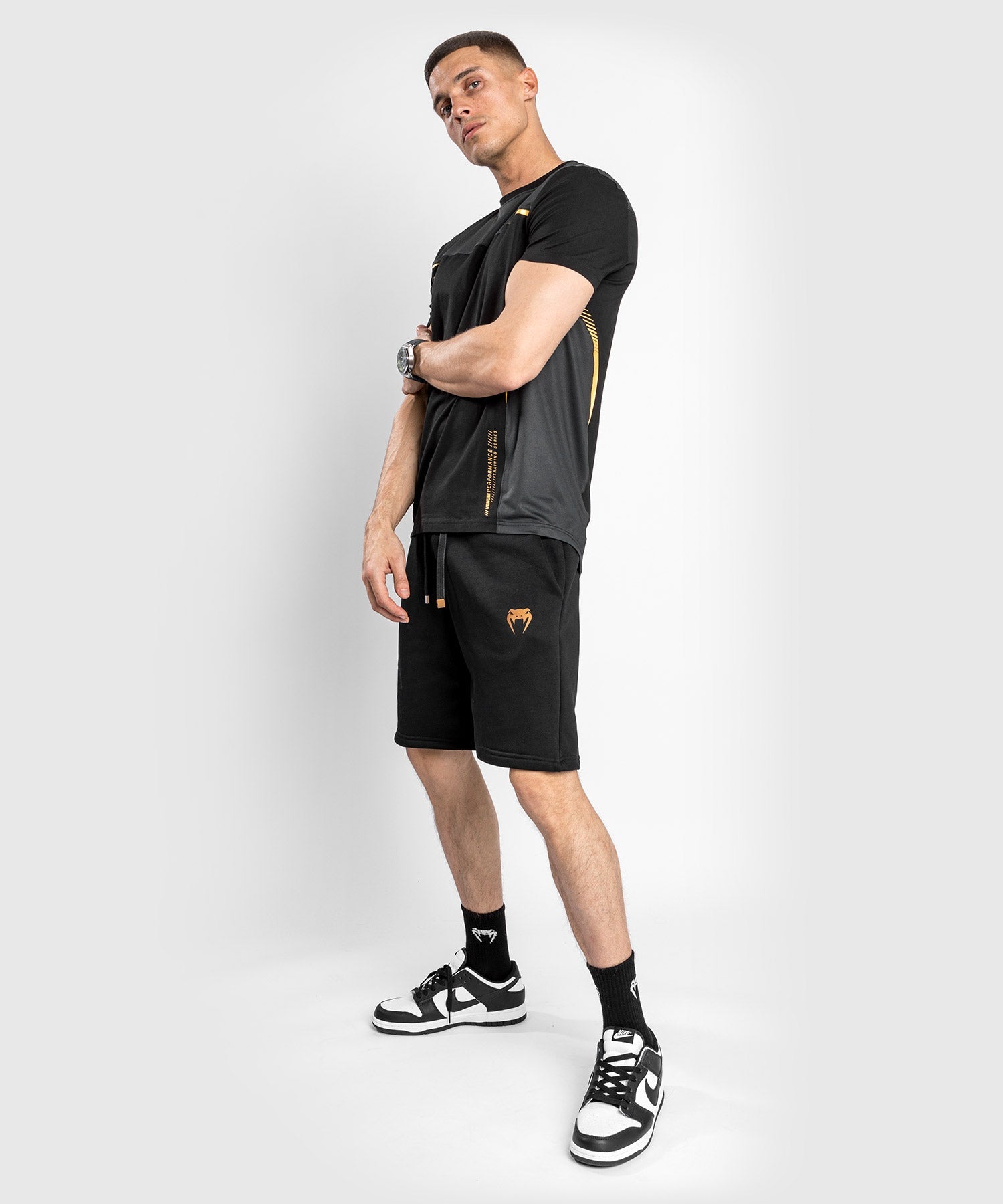 venum-tempest-2-0-t-shirt-schwarz-gold image 3