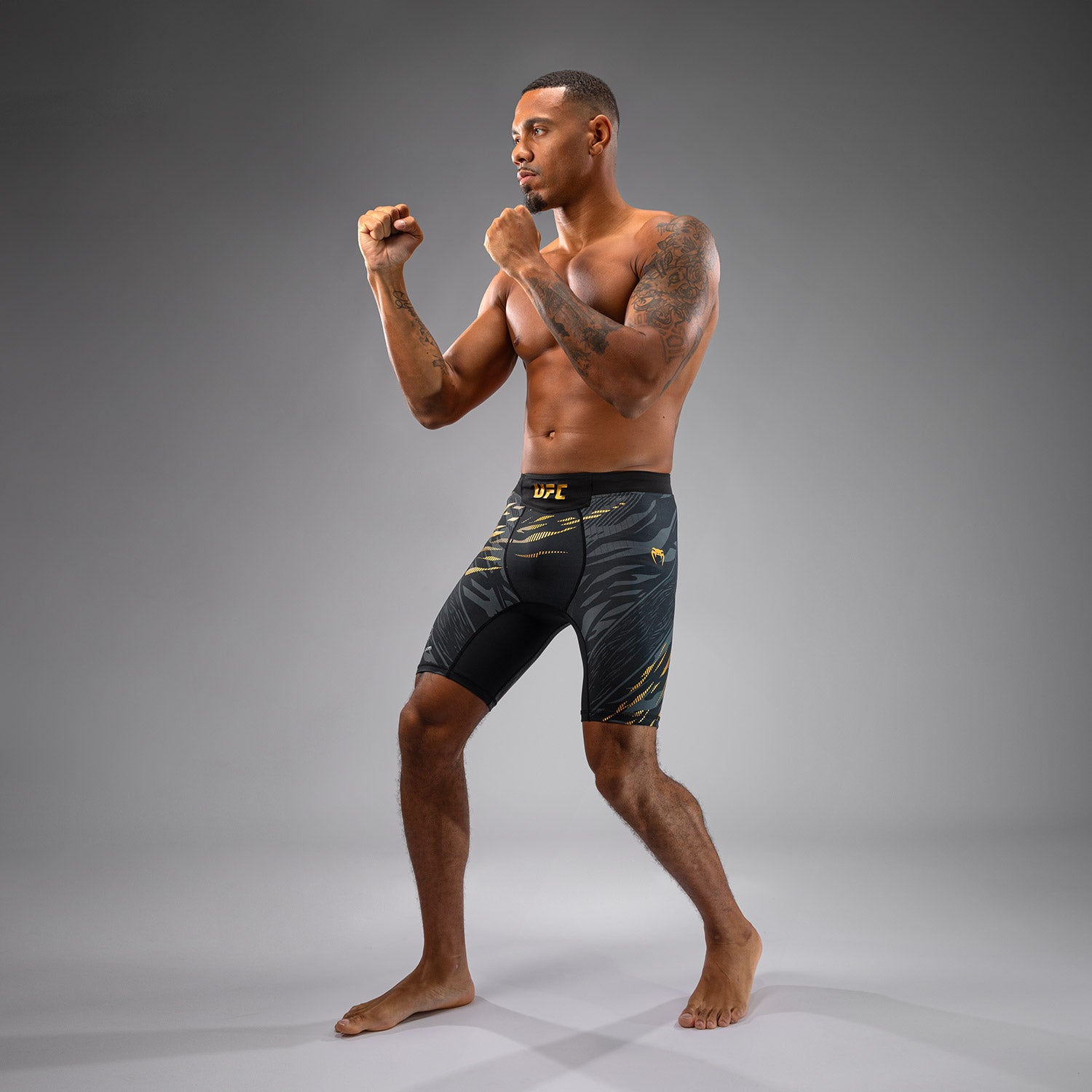 ufc-fusion-by-venum-authentic-fight-night-vale-tudo-short-champion-herren image 5