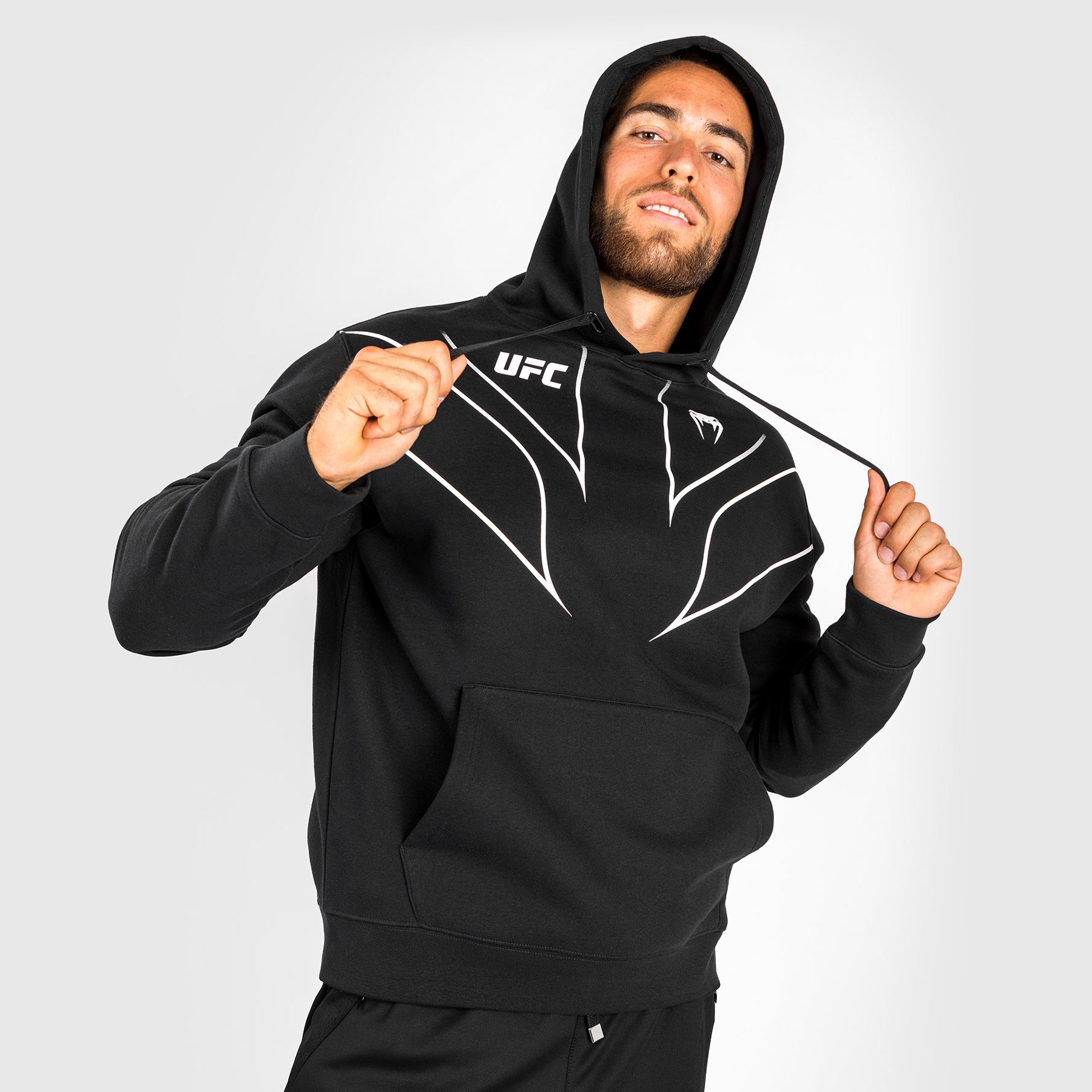 venum-ufc-fight-night-2-0-replica-hoodie-herren-schwarz image 1