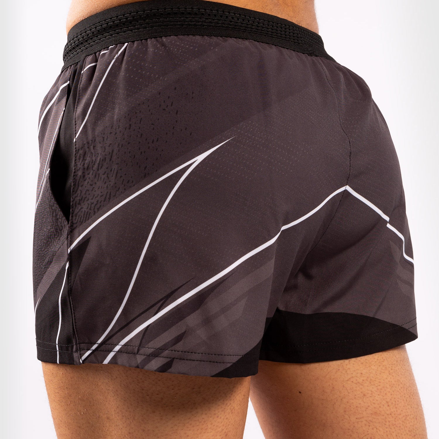 ufc-venum-replica-damen-shorts-schwarz-trainingsshorts image 8