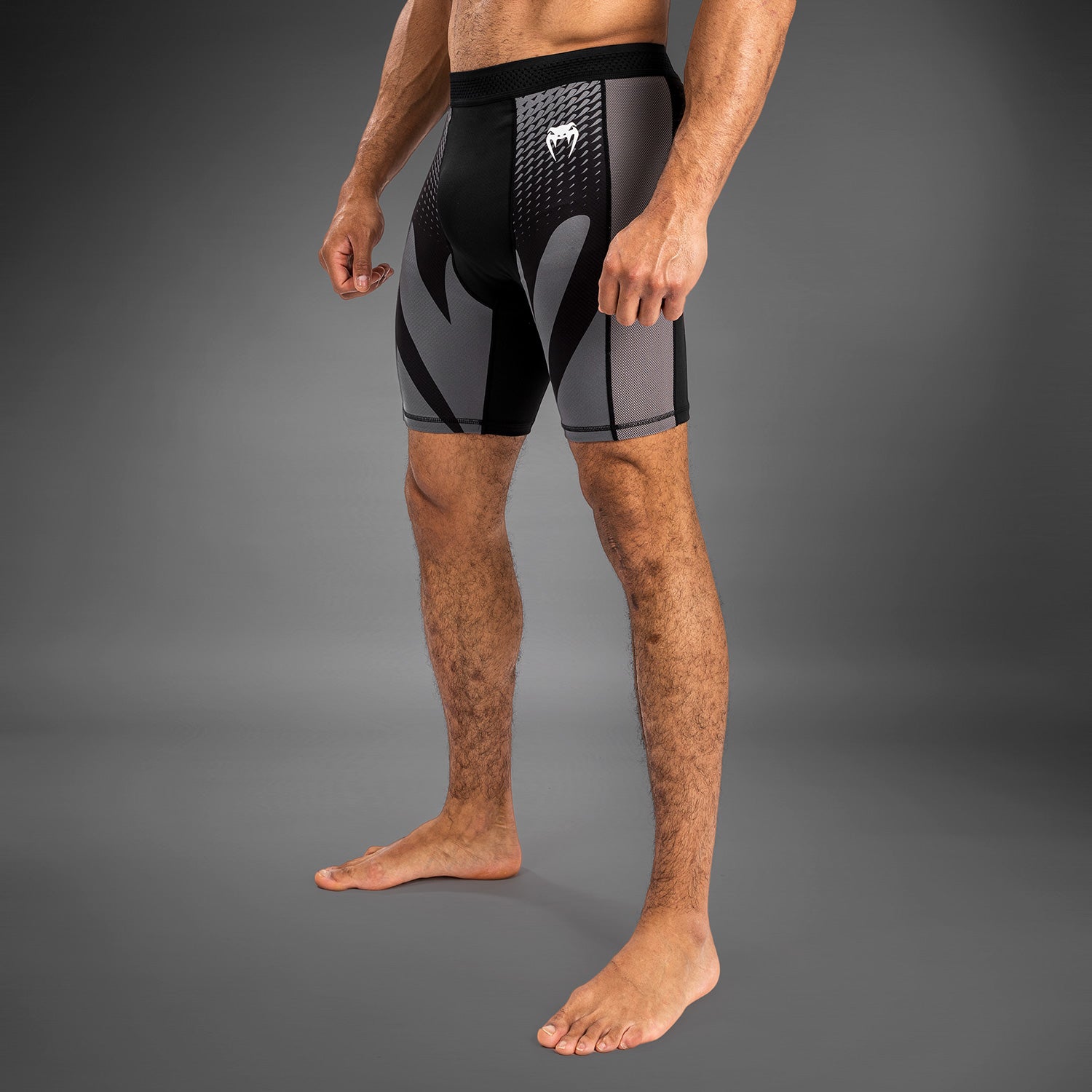 venum-attack-vale-tudo-short-herren-schwarz image 8