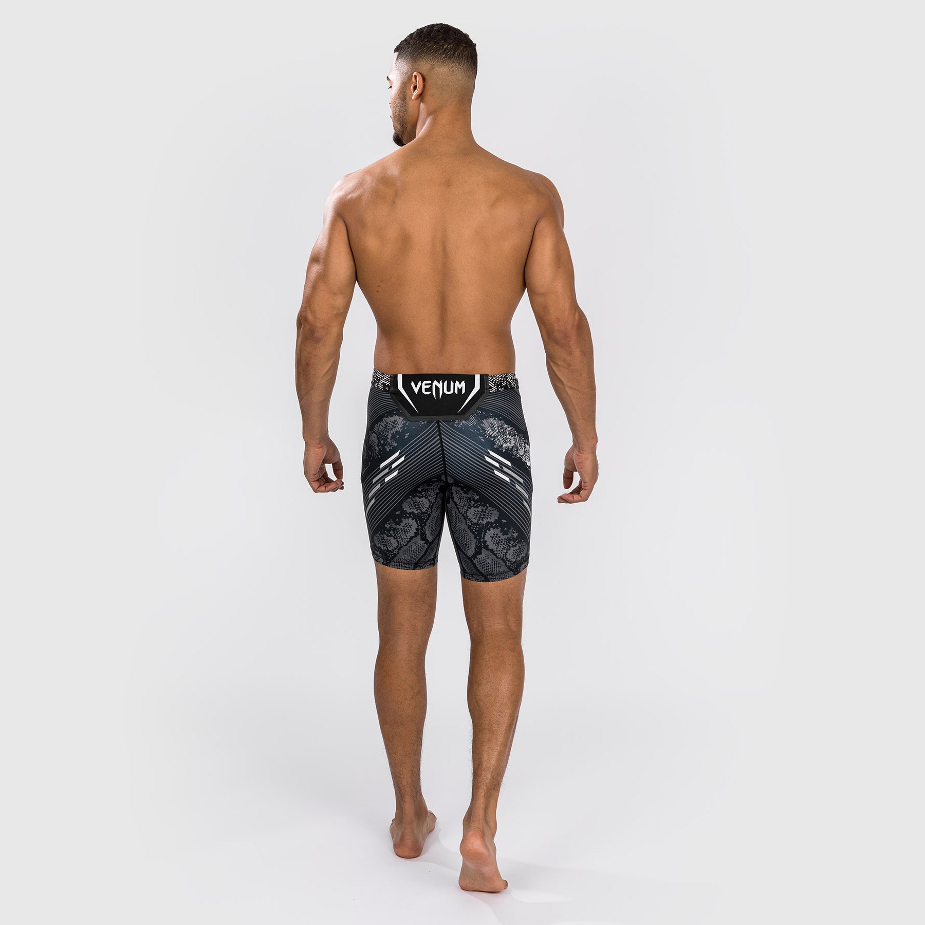 ufc-adrenaline-by-venum-authentic-fight-night-vale-tudo-short-herren-schwarz image 6