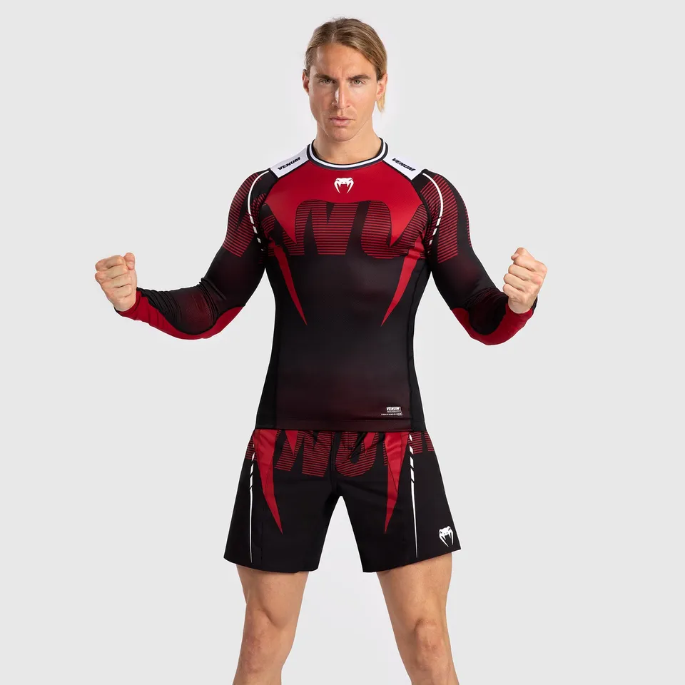venum-adrenaline-herren-langarm-rashguard-red image 1