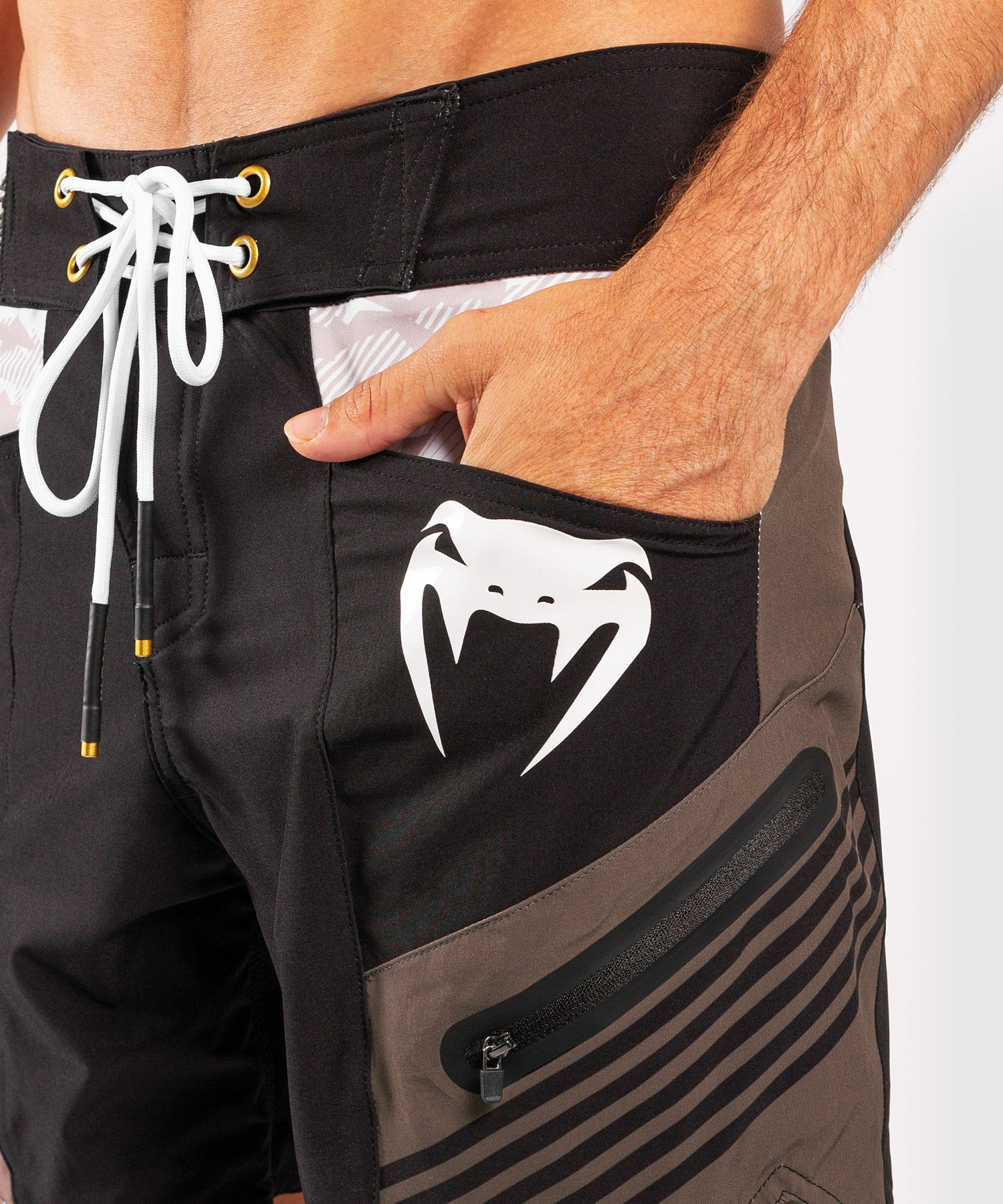 venum-cargo-badeshorts-schwarz-grau image 6