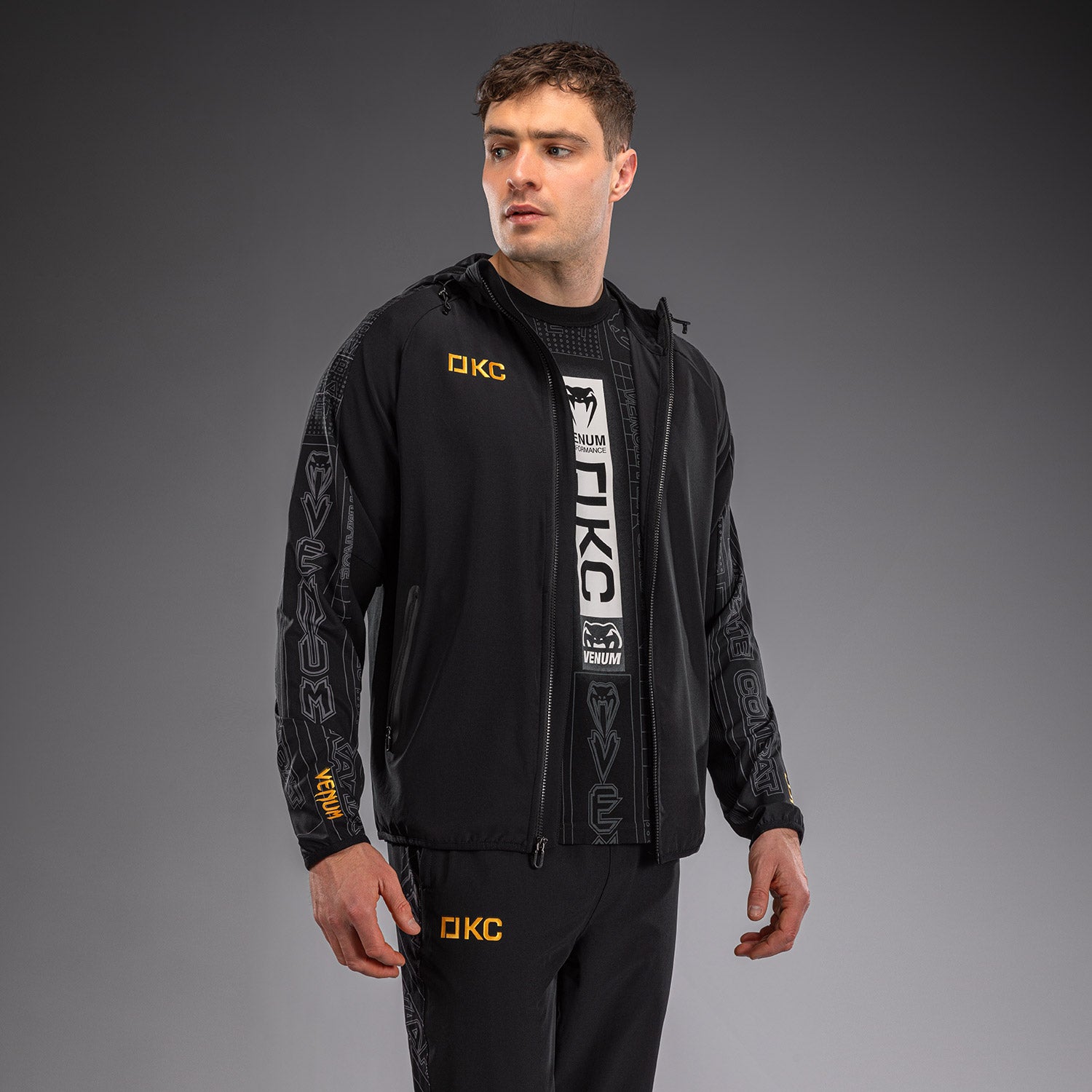 venum-karate-combat-trainingsjacke-herren-schwarz-grau image 4