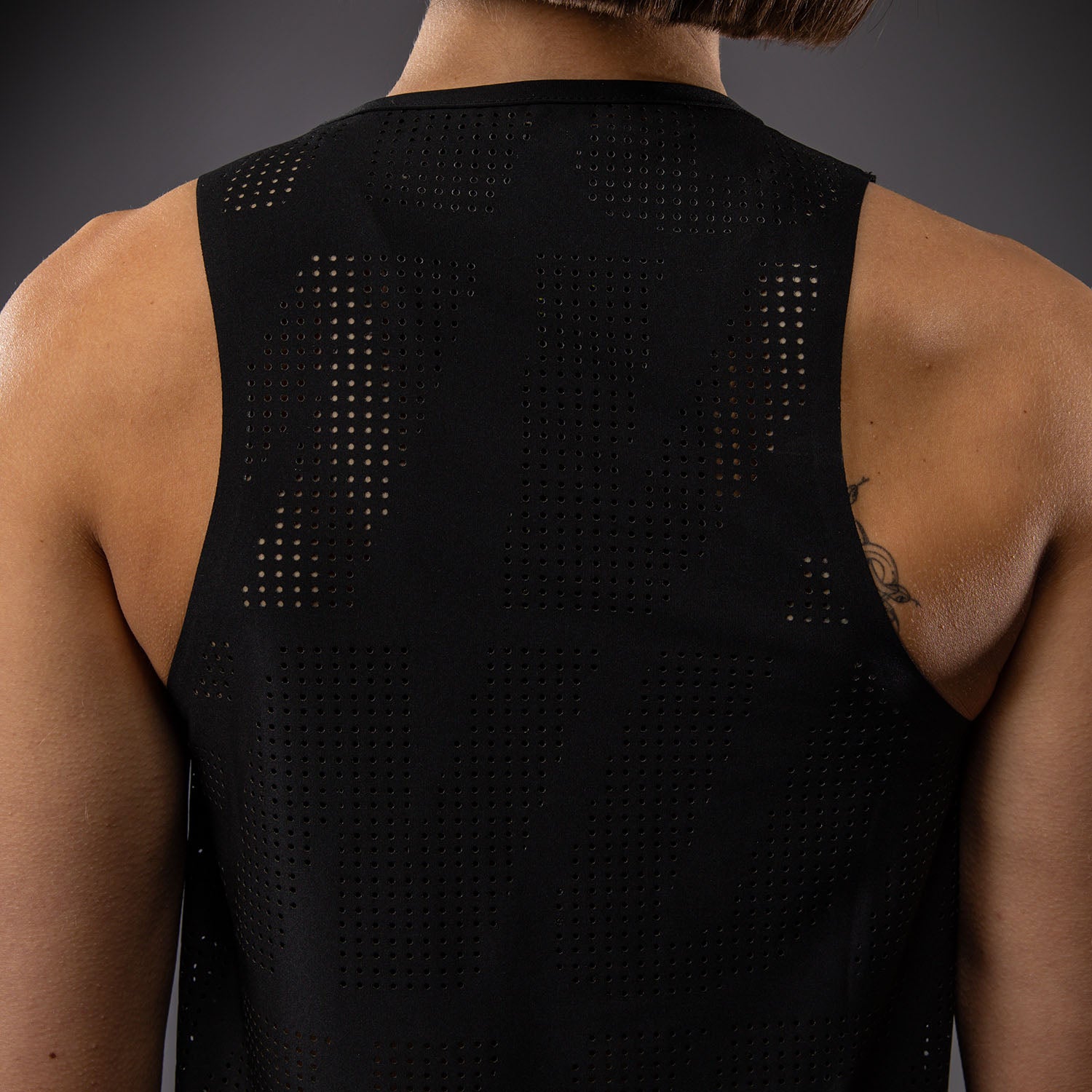 venum-lazer-dry-tech-tanktop-damen-schwarz-gelb image 5