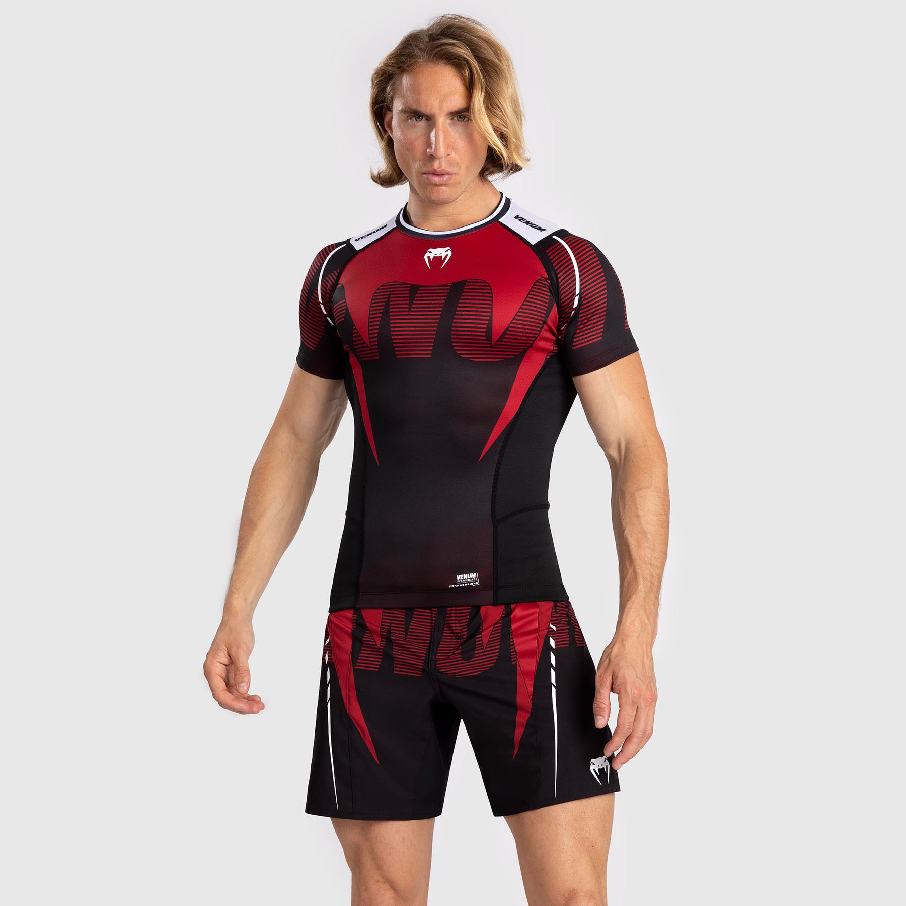 venum-adrenaline-herren-kurzarm-rashguard-red-schwarz image 1