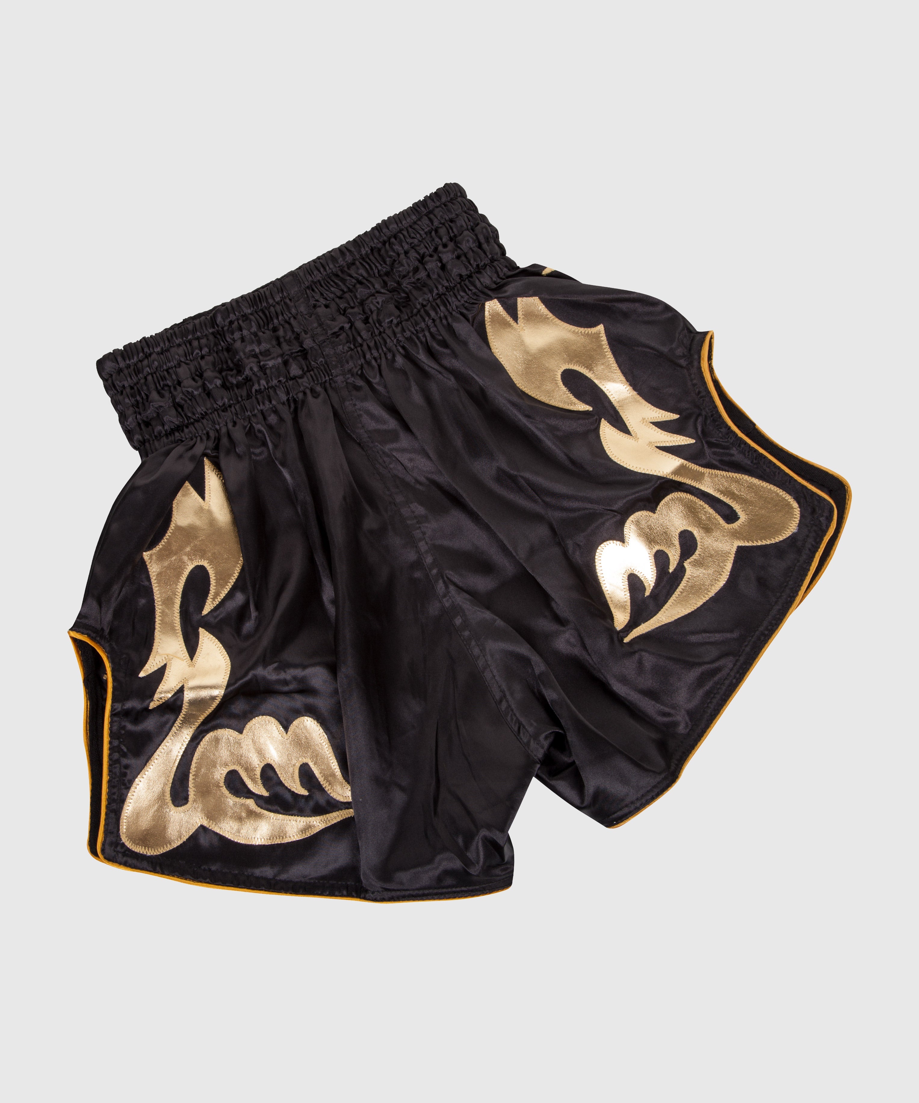 venum-bangkok-inferno-muay-thai-shorts-schwarz-gold image 2