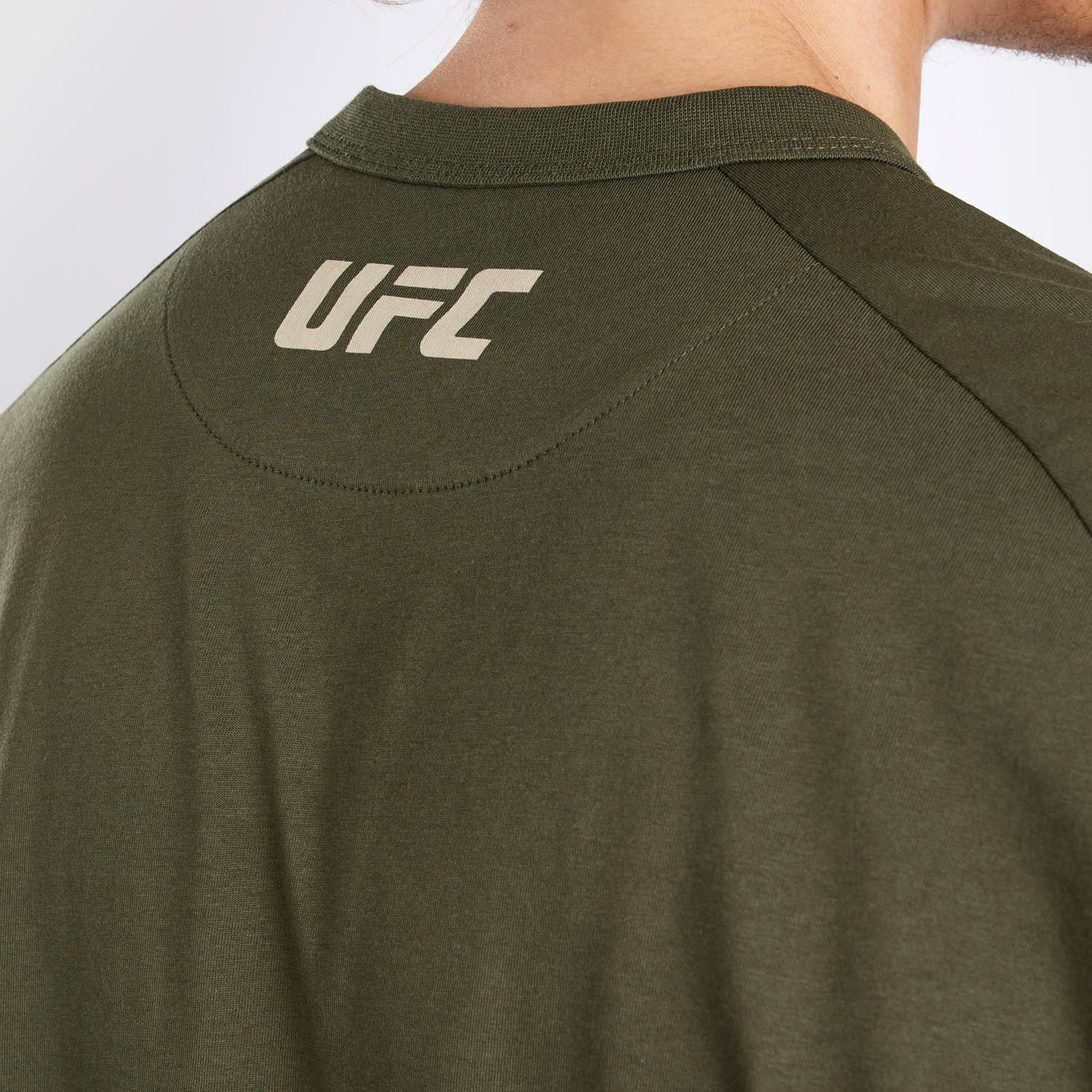 ufc-adrenaline-by-venum-fight-week-langarm-t-shirt-herren-khaki image 3