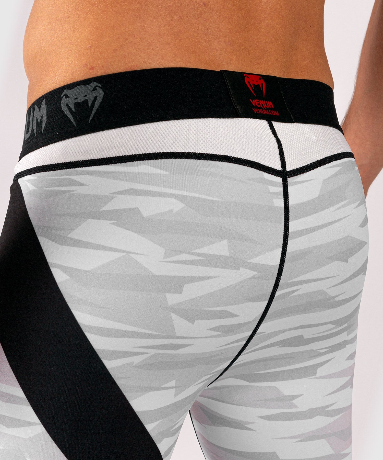venum-contender-5-0-leggings-white-camo image 6