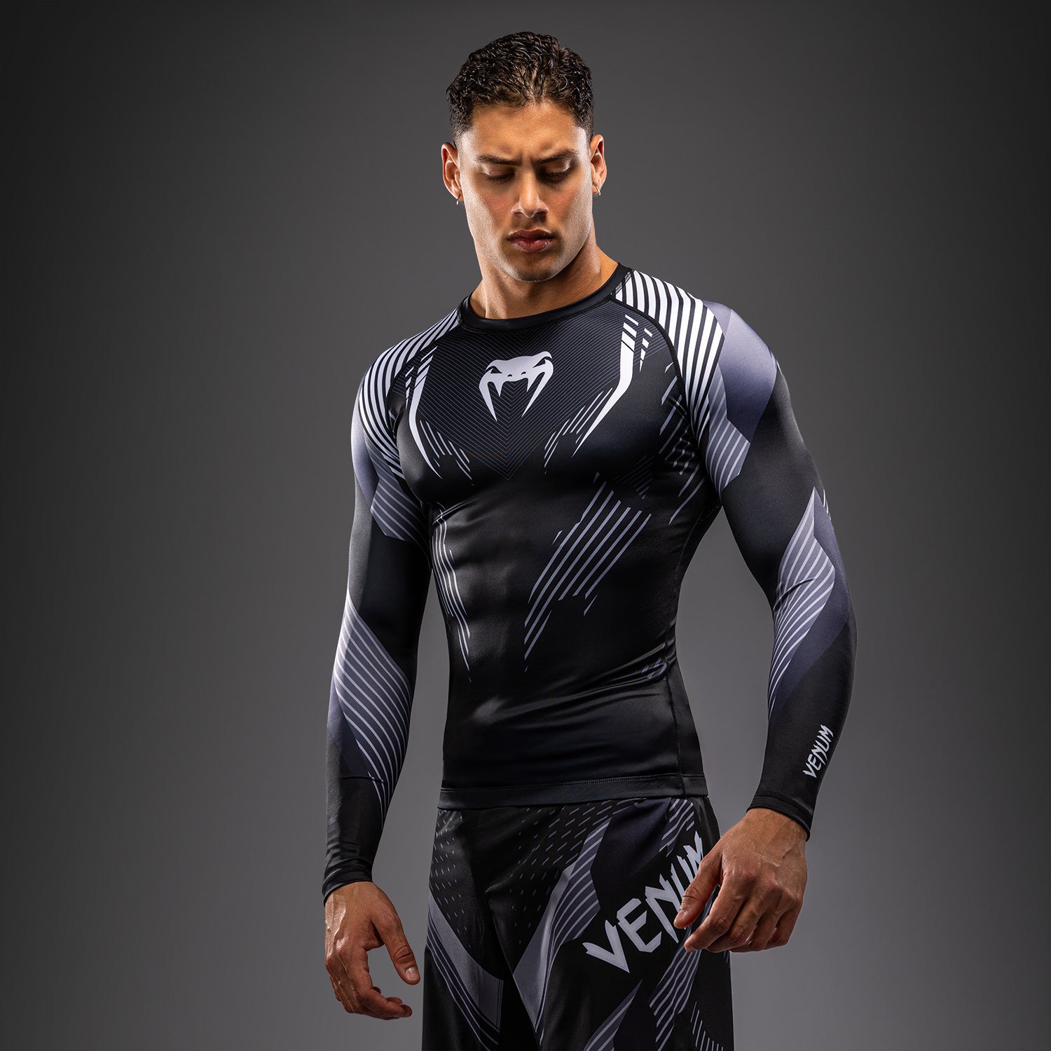 venum-no-gi-6-0-langarm-rashguard-herren-schwarz-wei image 1