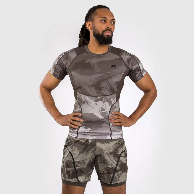venum-electron-3-0-kurzarm-rashguard-sand image 1