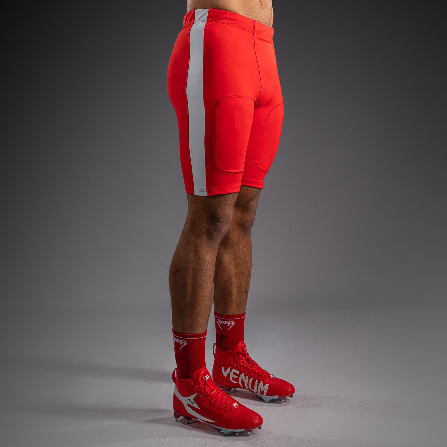 venum-elite-fu-ball-kompressionsshorts-rot image 2