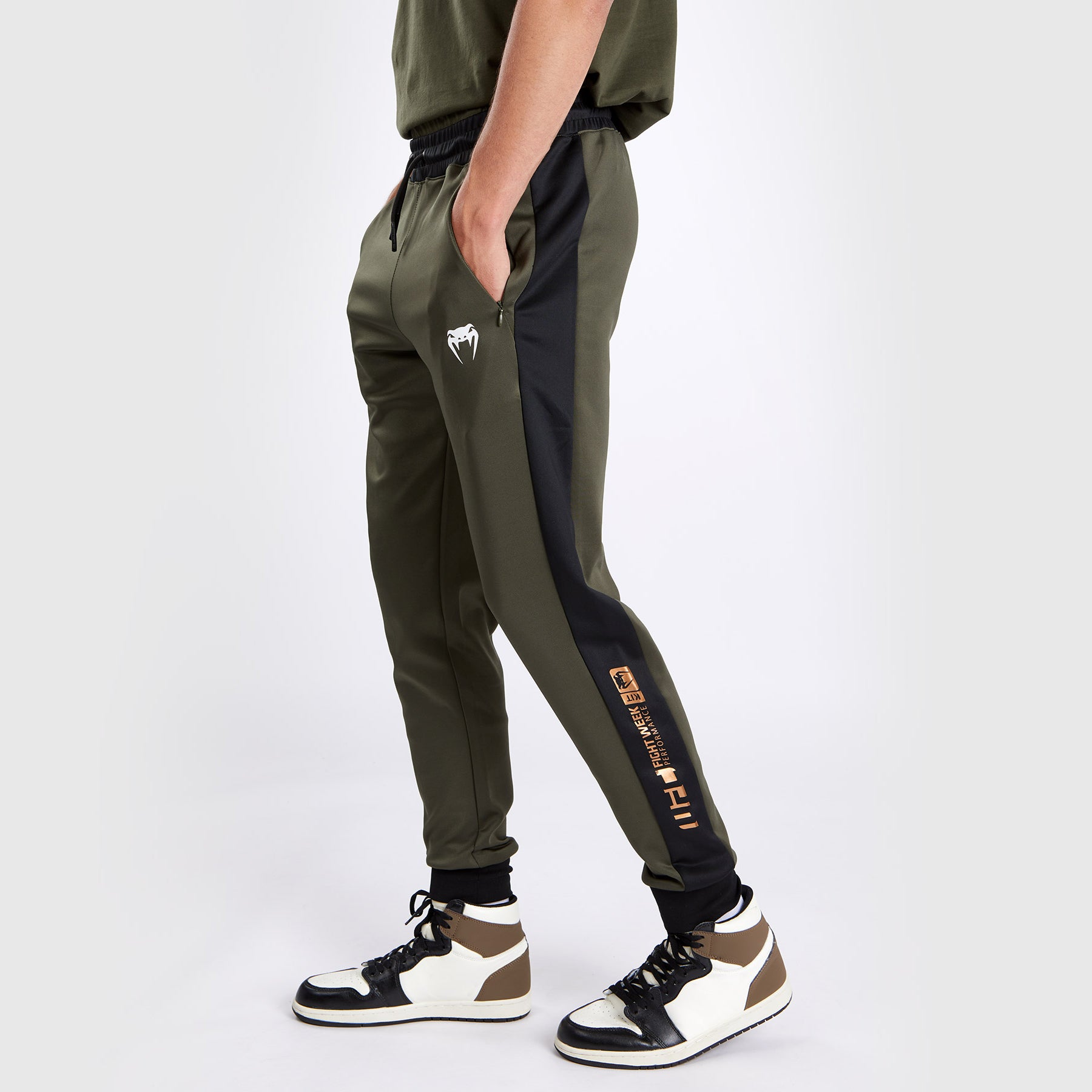 ufc-adrenaline-by-venum-fight-week-herren-performance-jogginghose-khaki-bronze image 6