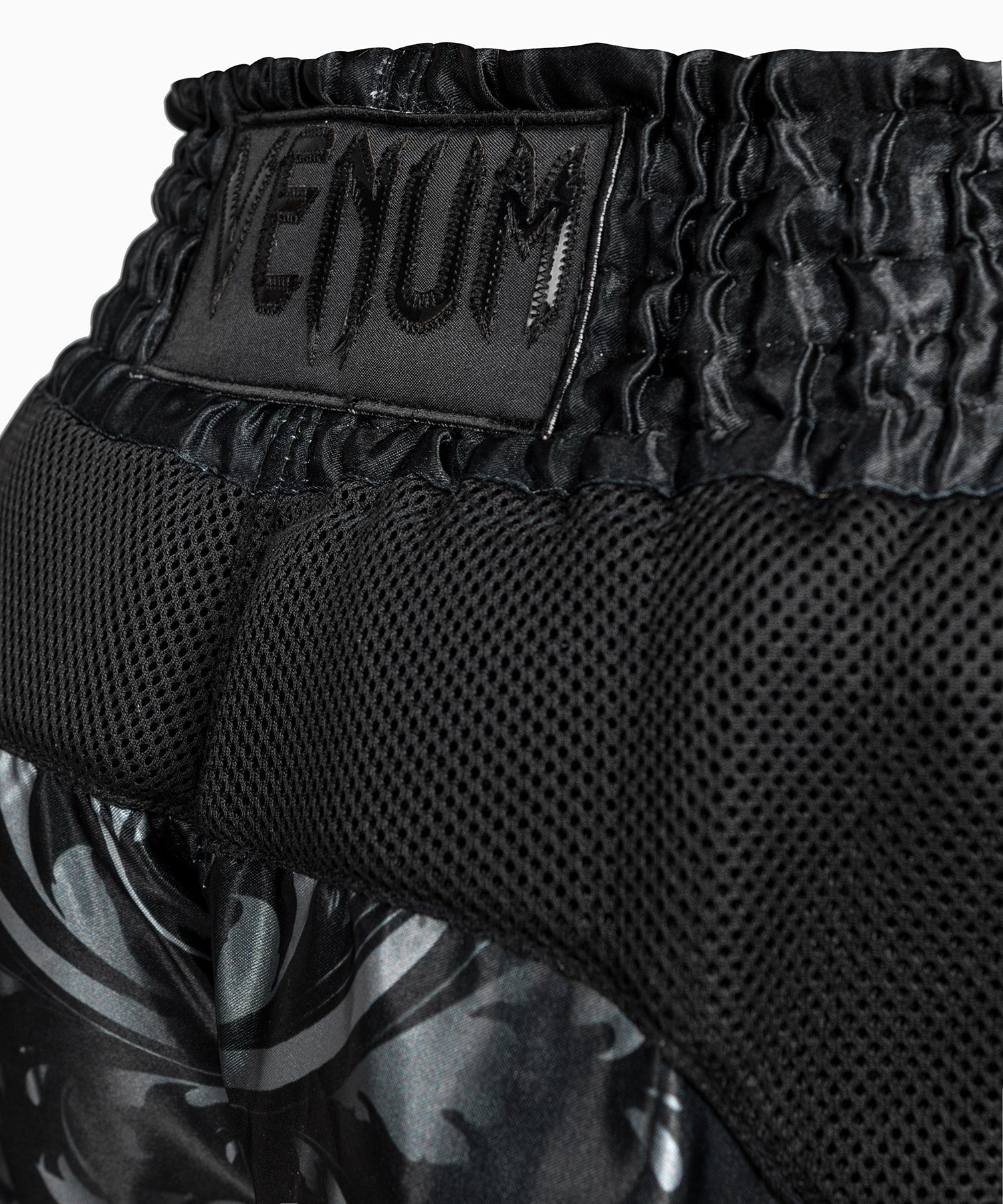 venum-muay-thai-shorts-absolute-2-0-schwarz-schwarz image 6