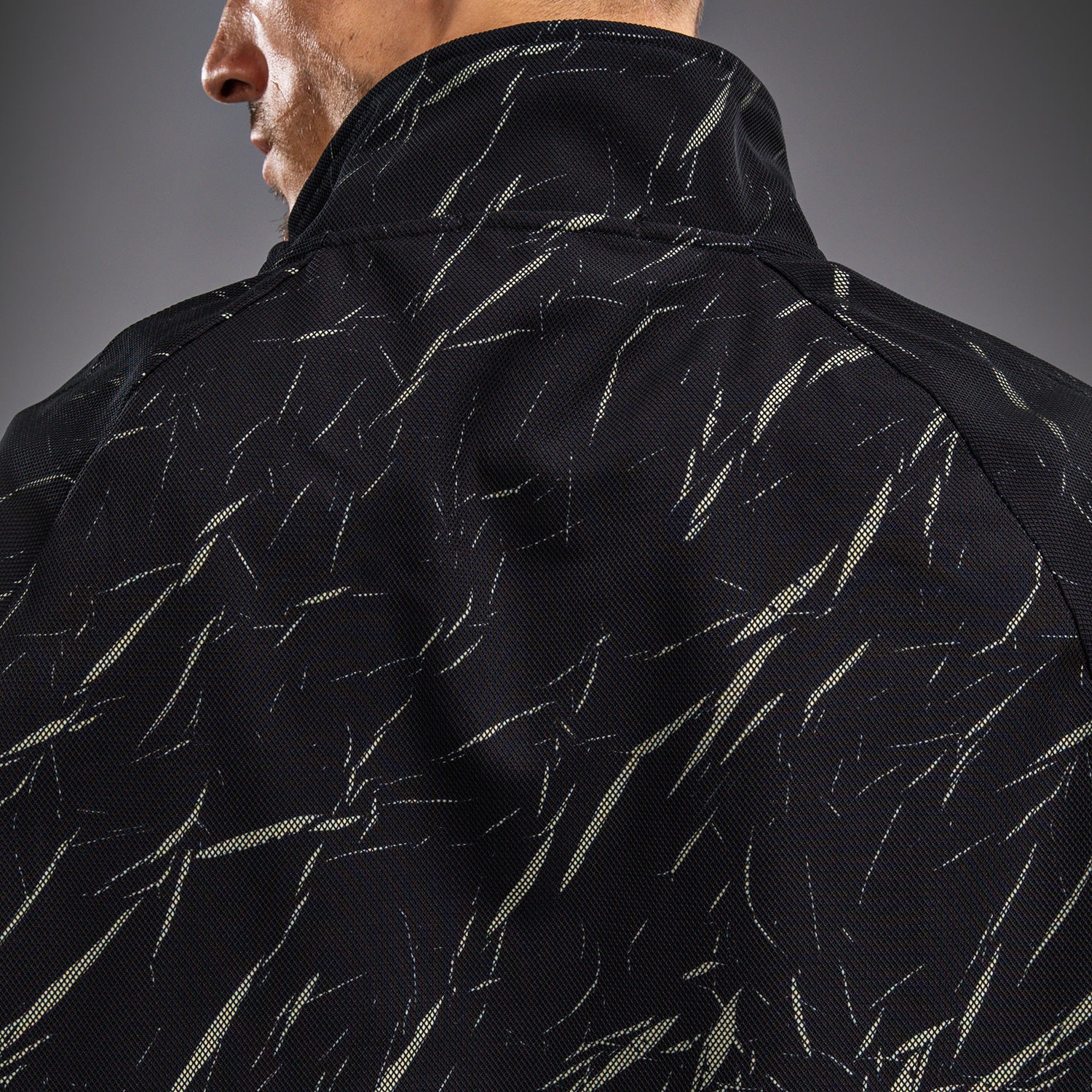 venum-trooper-herren-trainingsanzug-jacke-schwarz-sandstein image 6