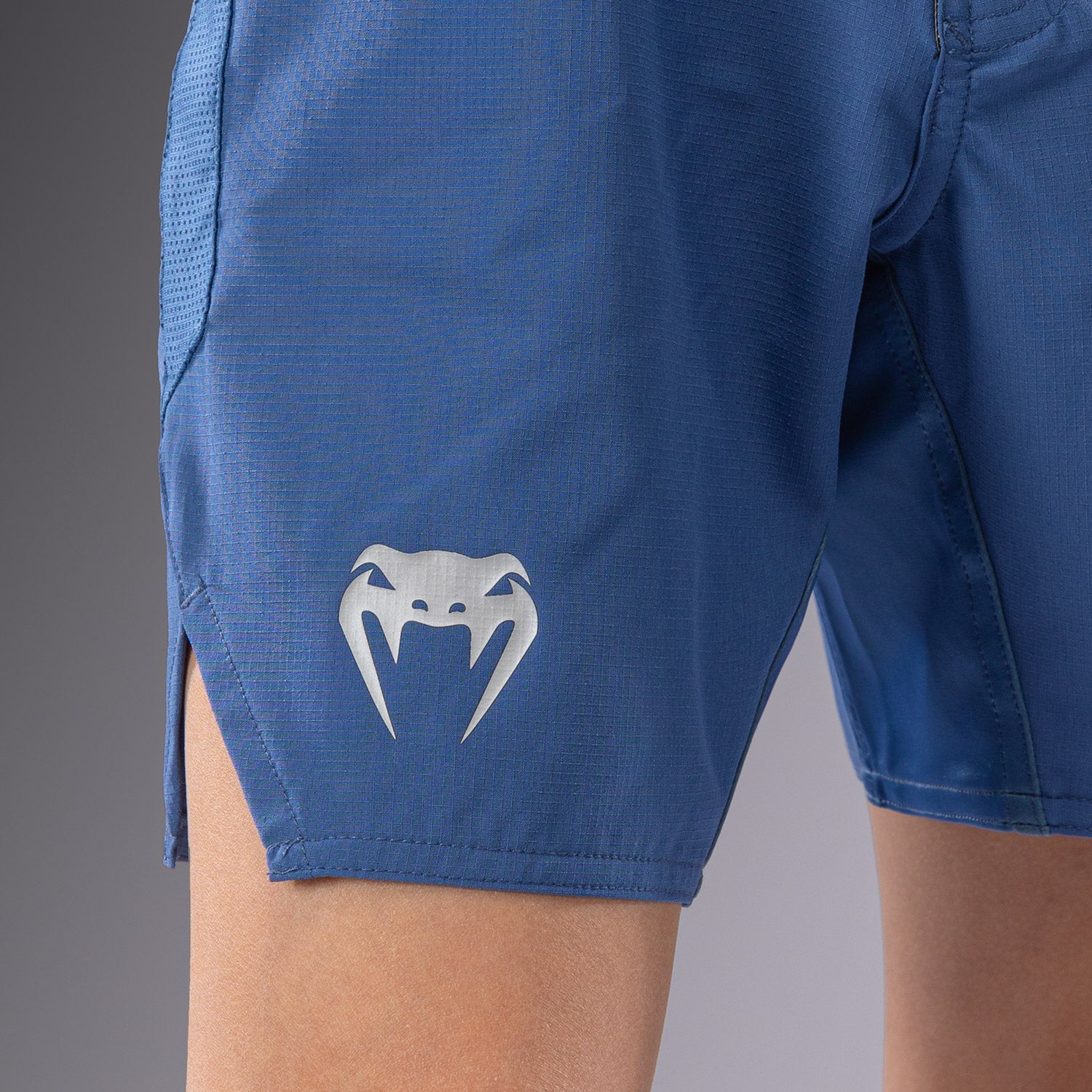venum-light-kinder-fight-shorts-k-nigsblau image 8