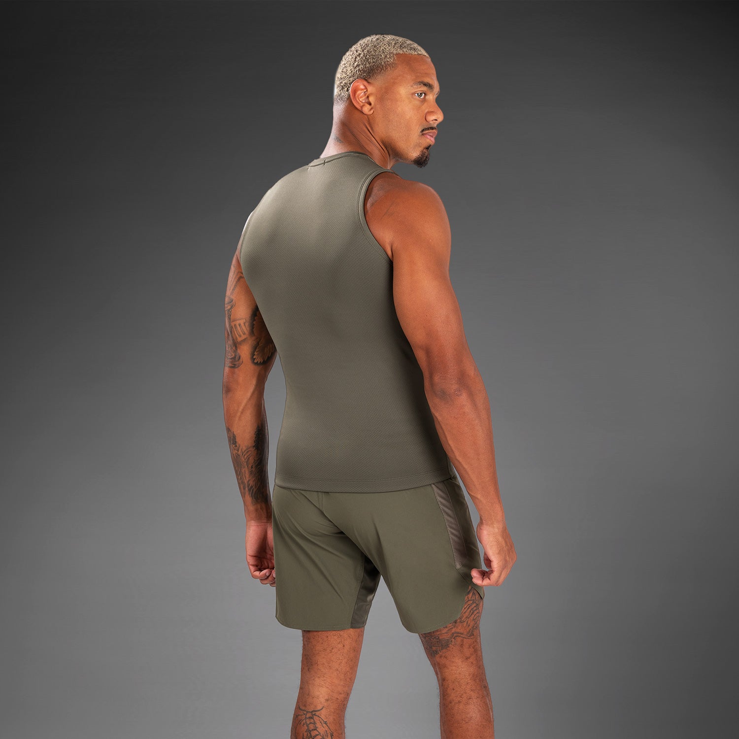venum-contender-herren-rashguard-rmellos-khaki image 4