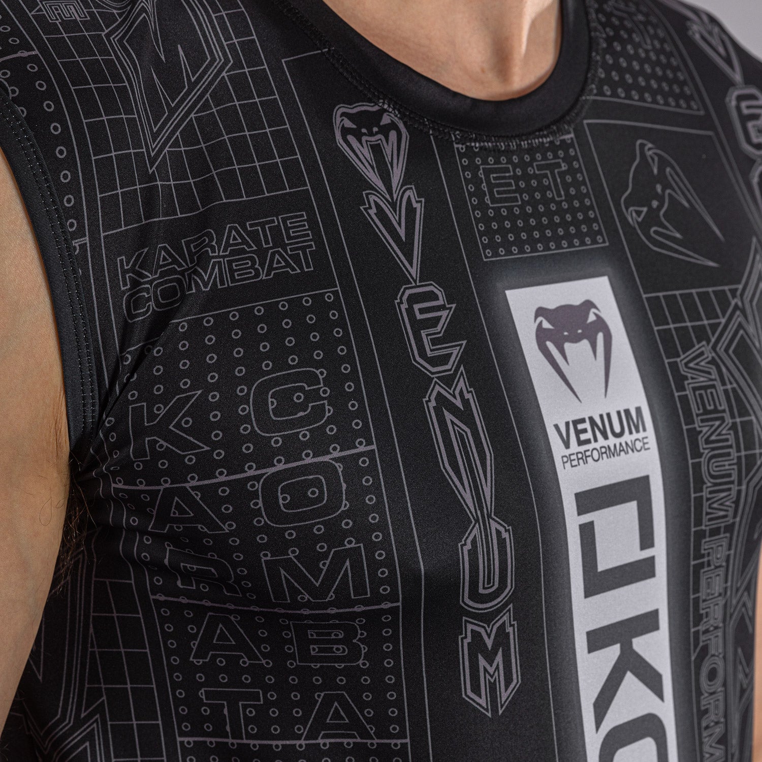 karate-combat-by-venum-dry-tech-tanktop-herren-schwarz-grau image 5