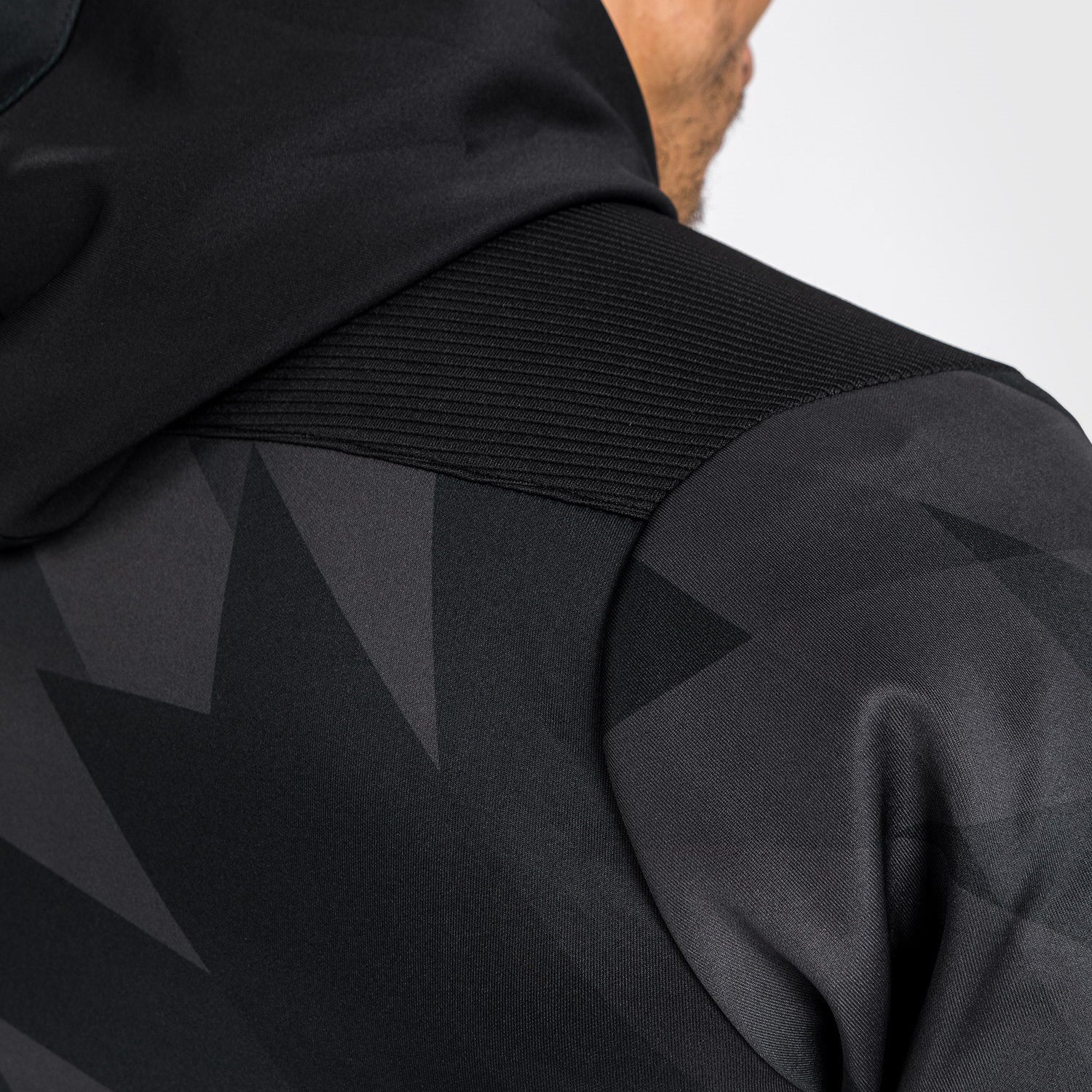 venum-razor-kapuzen-sweatshirt-mit-rei-verschluss-schwarz-gold image 3