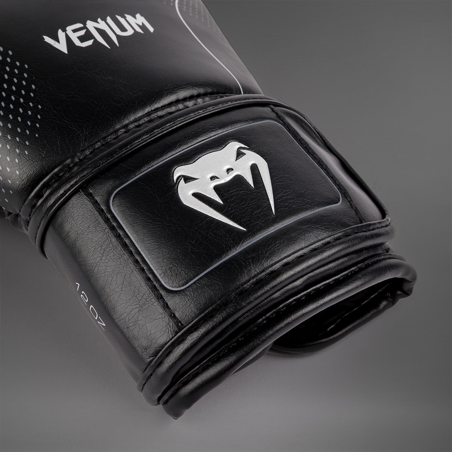 venum-nexus-boxhandschuhe-schwarz-silber image 4