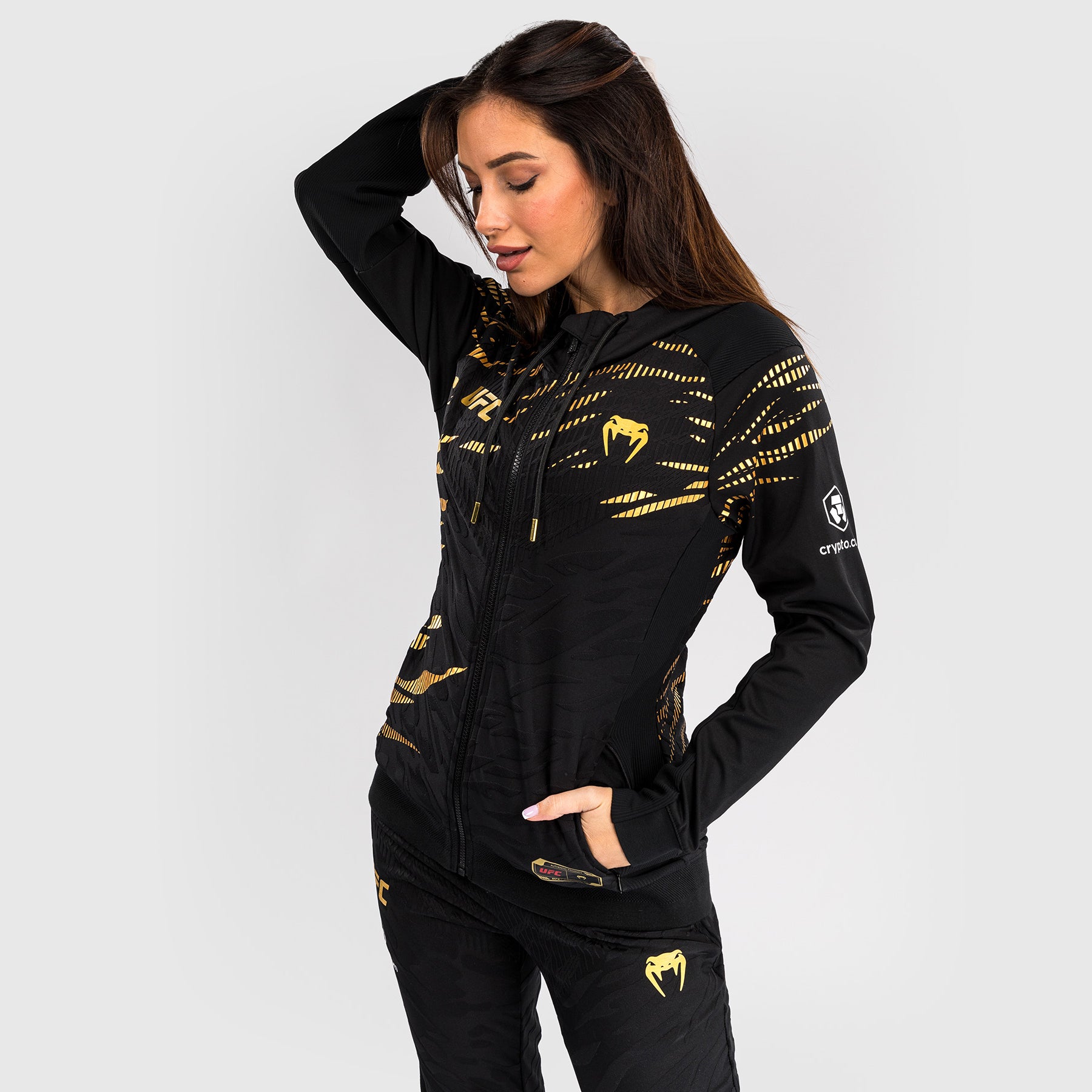 ufc-fusion-by-venum-authentic-fight-night-walkout-hoodie-damen-champion-schwarz- image 2