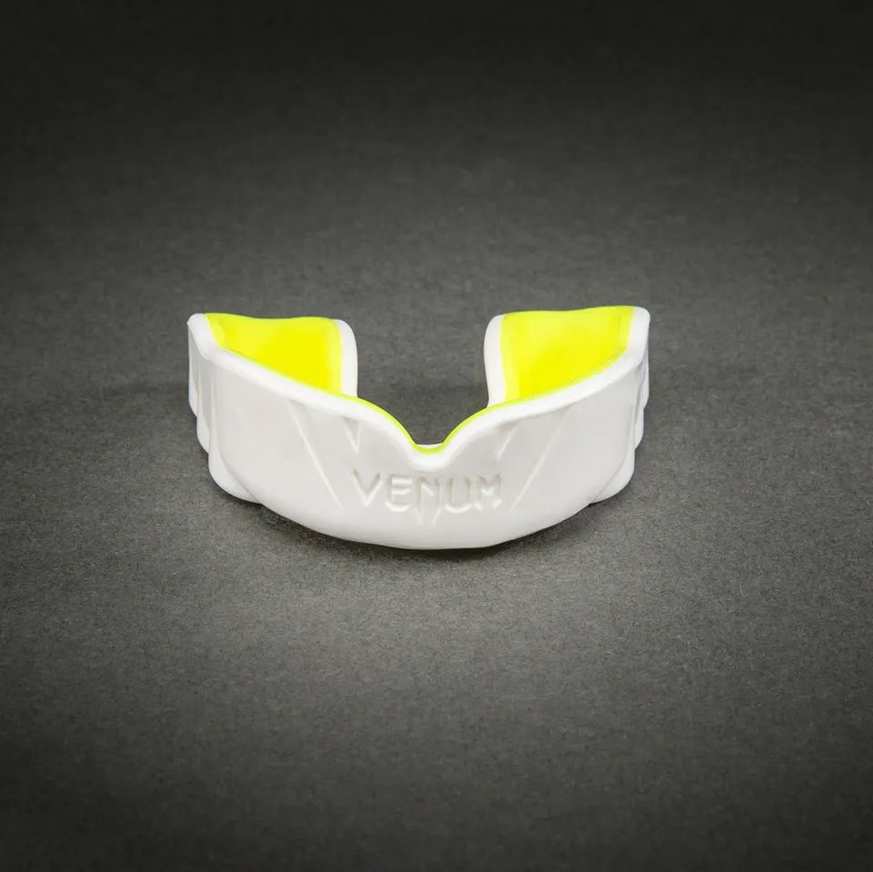 venum-challenger-mundschutz-wei-gelb image 1