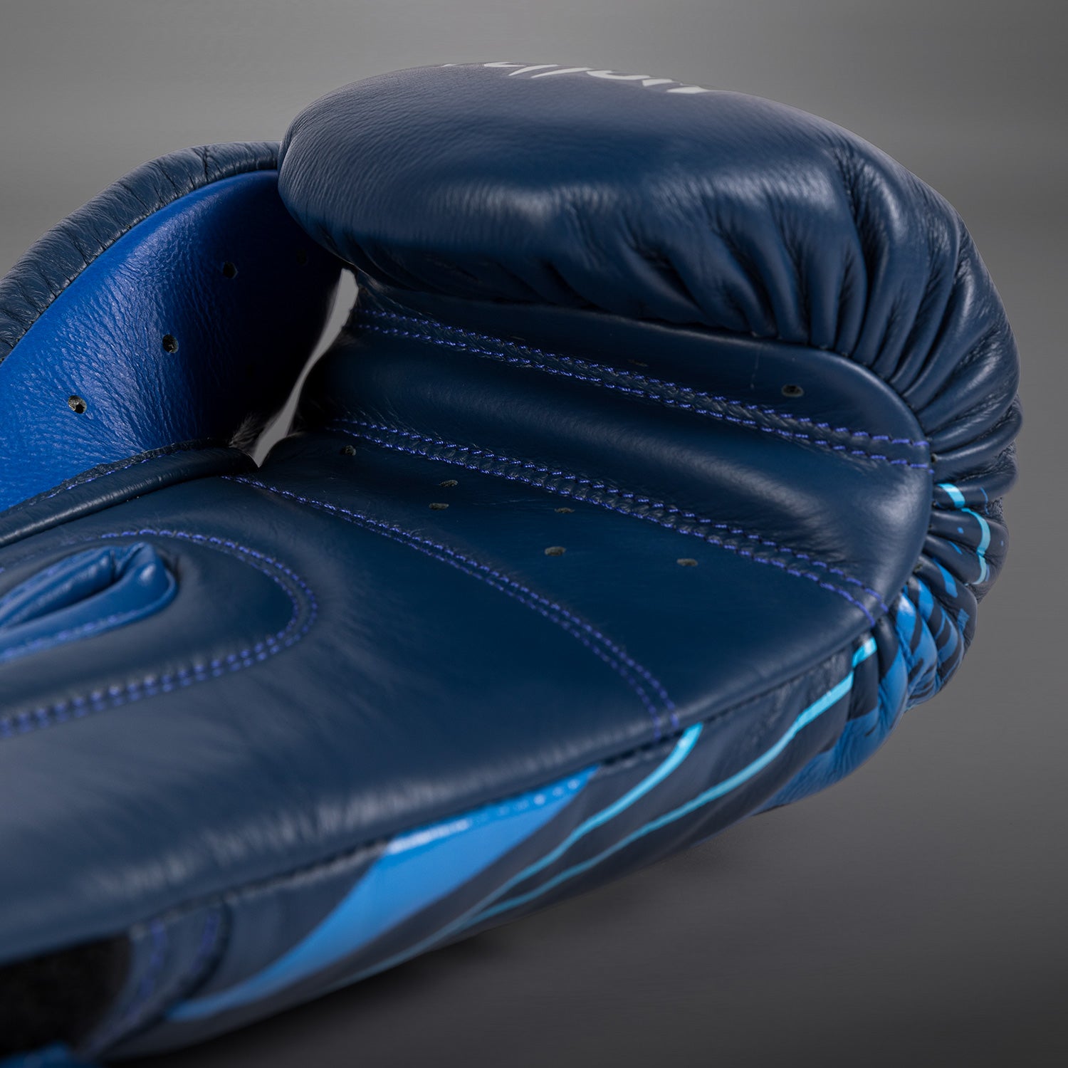 venum-x-top-rank-original-hammer-boxhandschuhe-marineblau image 5