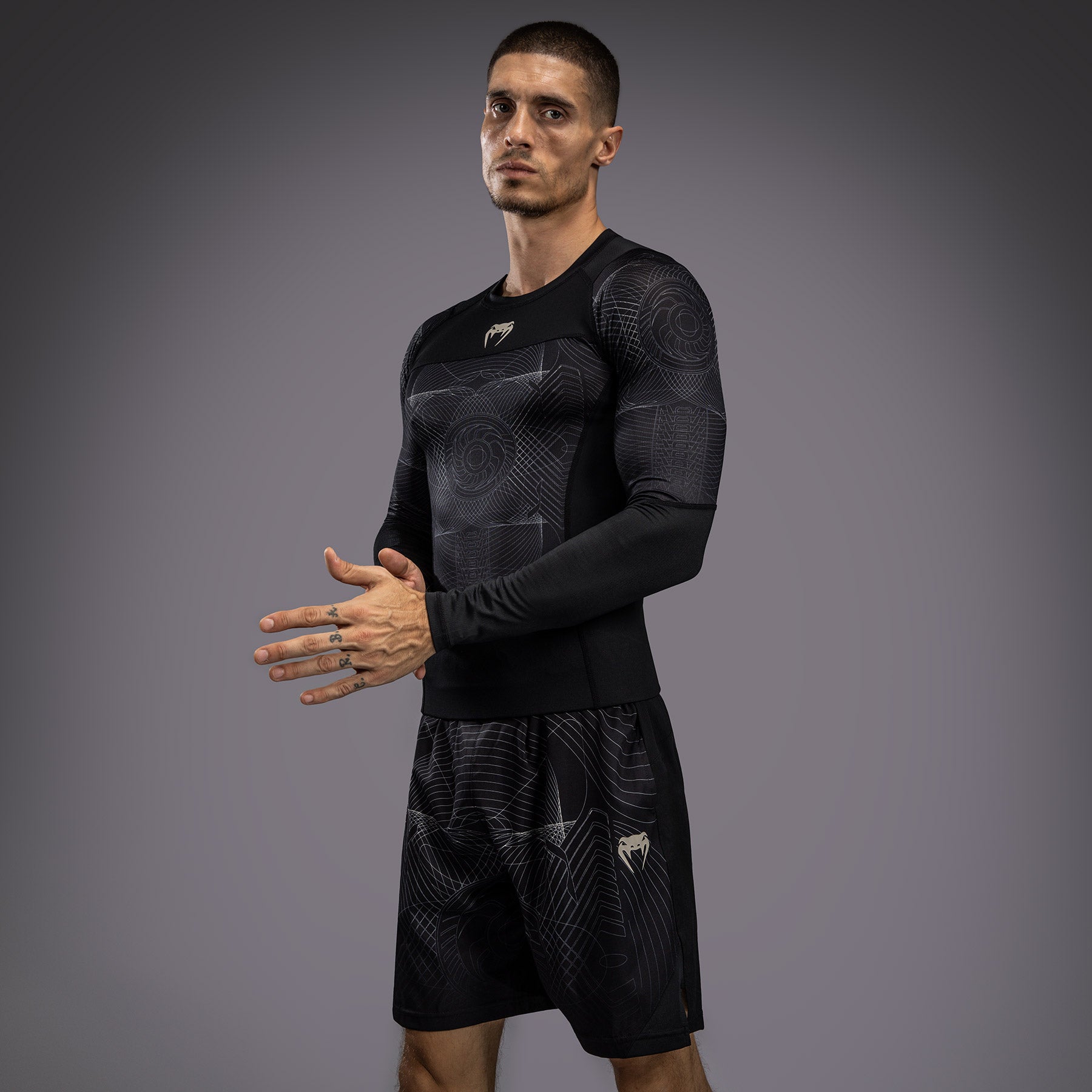 venum-g-fit-air-langarm-rashguard-herren-tiefschwarz-w-stensand image 5