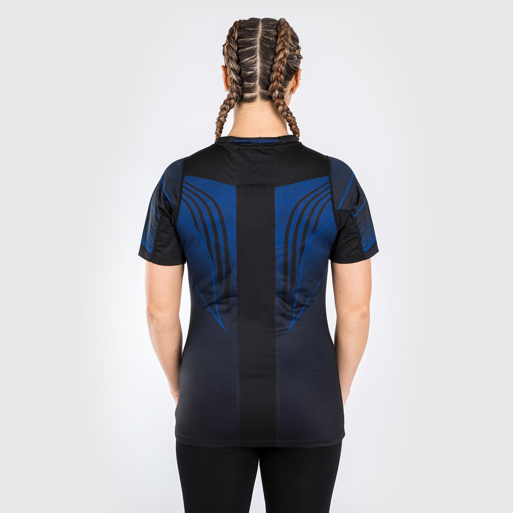 ufc-venum-authentic-fight-night-2-0-walkout-trikot-damen-midnight-edition-person image 5