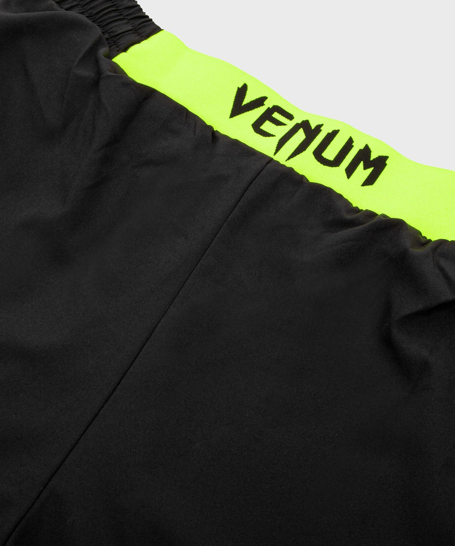 venum-classic-trainingsshorts-herren-schwarz-neongelb image 5