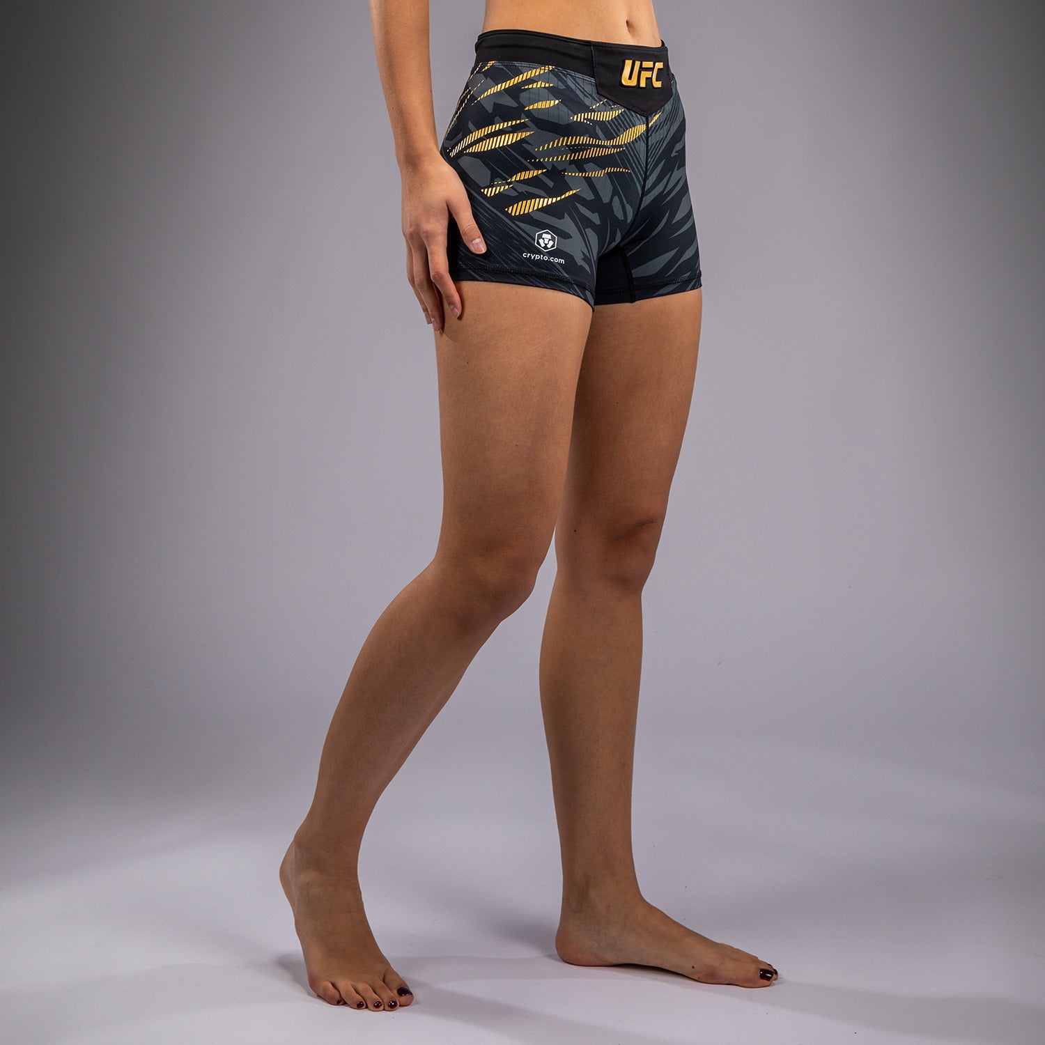 ufc-fusion-by-venum-authentic-fight-night-vale-tudo-short-damen-short-fit-champi image 4