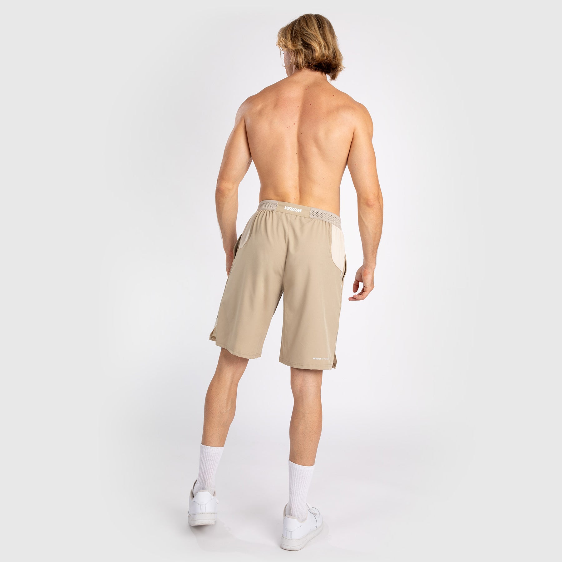 venum-tempest-herren-trainingsshorts-beige-sand image 3