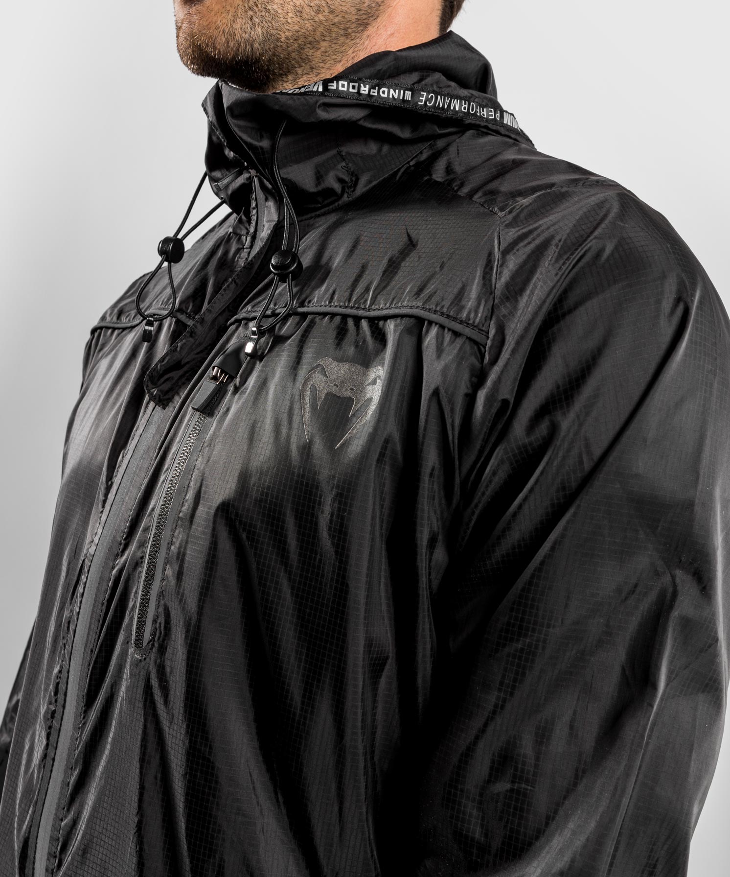 venum-tempest-2-0-windbreaker-schwarz image 4